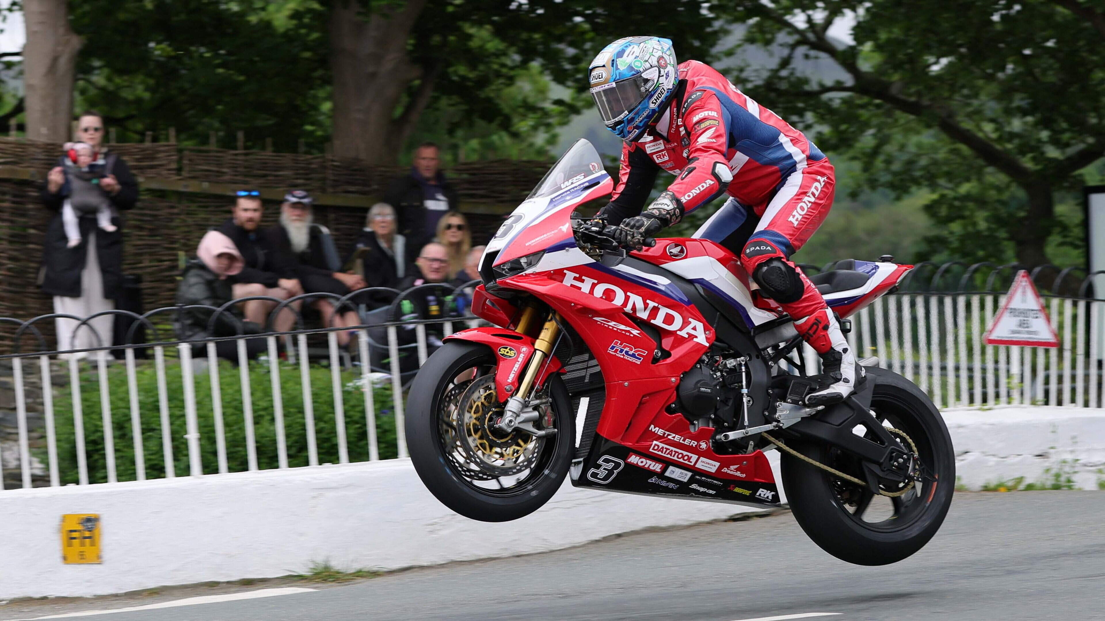 Dean Harrison explains why he’s not fazed by outside expectation as he sets sights on Superbike glory at the Isle of Man TT