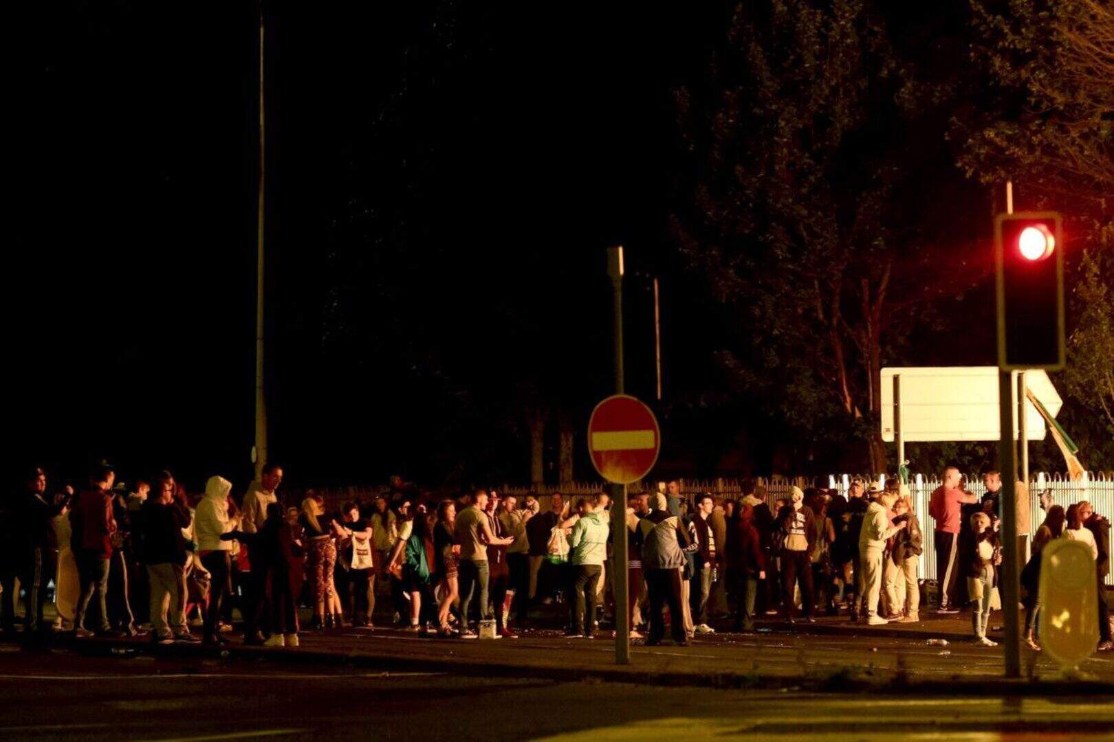 Divis Hoods torch cars and goad PSNI at internment night bonfire ...