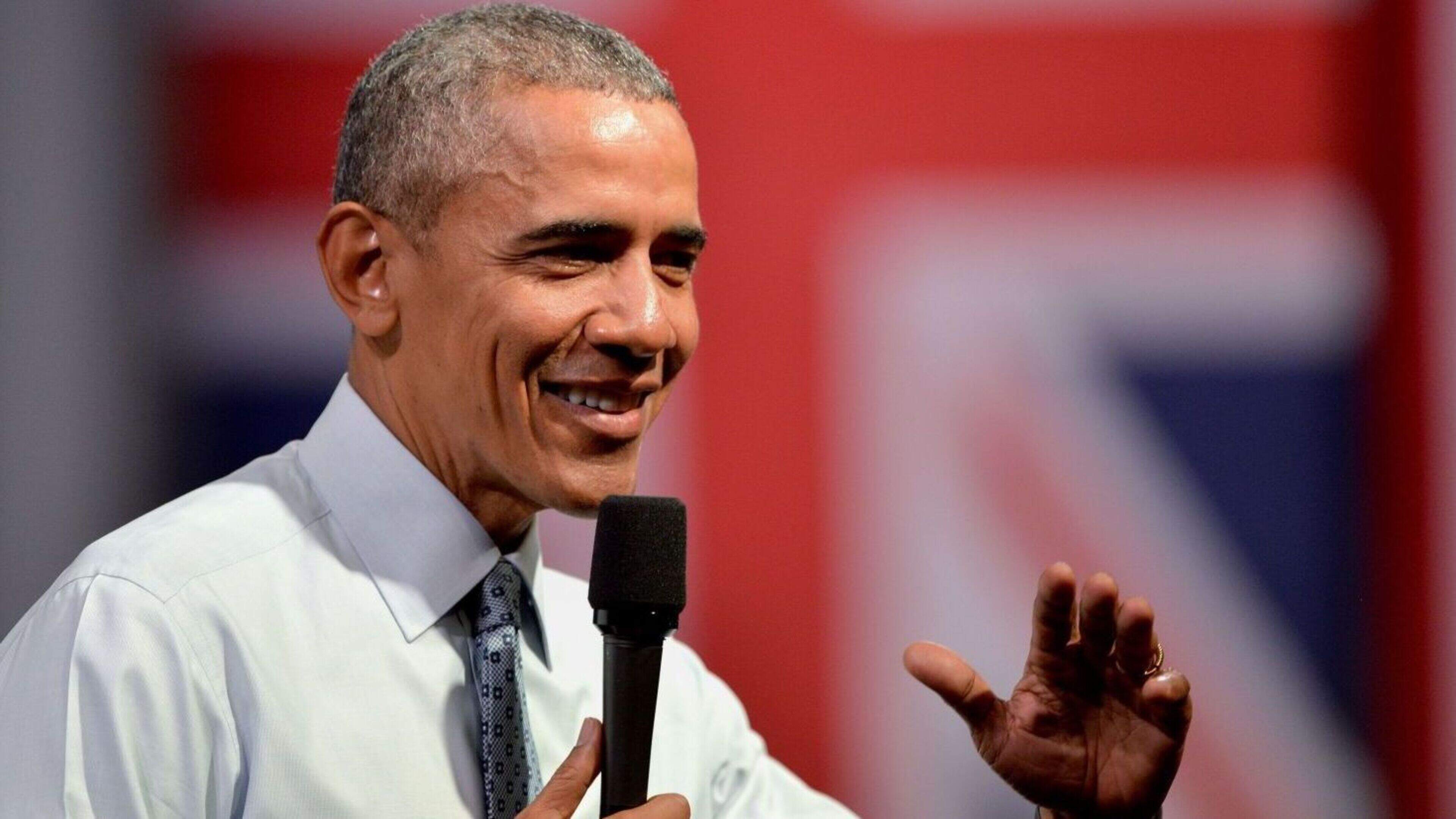 ‘Obscene’ £1,500 price tag for photo VIP package for Barack Obama’s Belfast show claimed