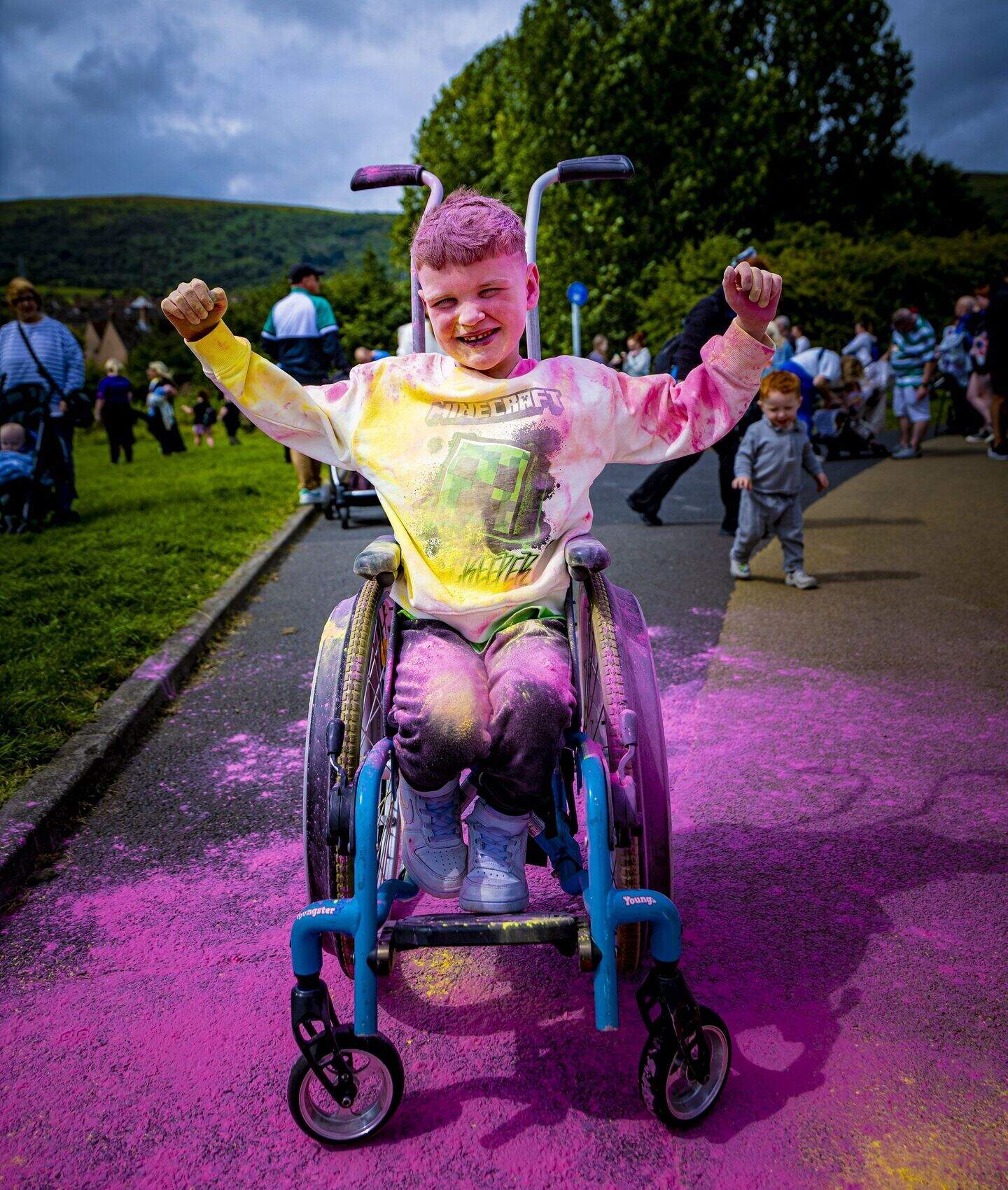Féile an Phobail: ‘Fantastic’ fun day in west Belfast as families enjoy ...