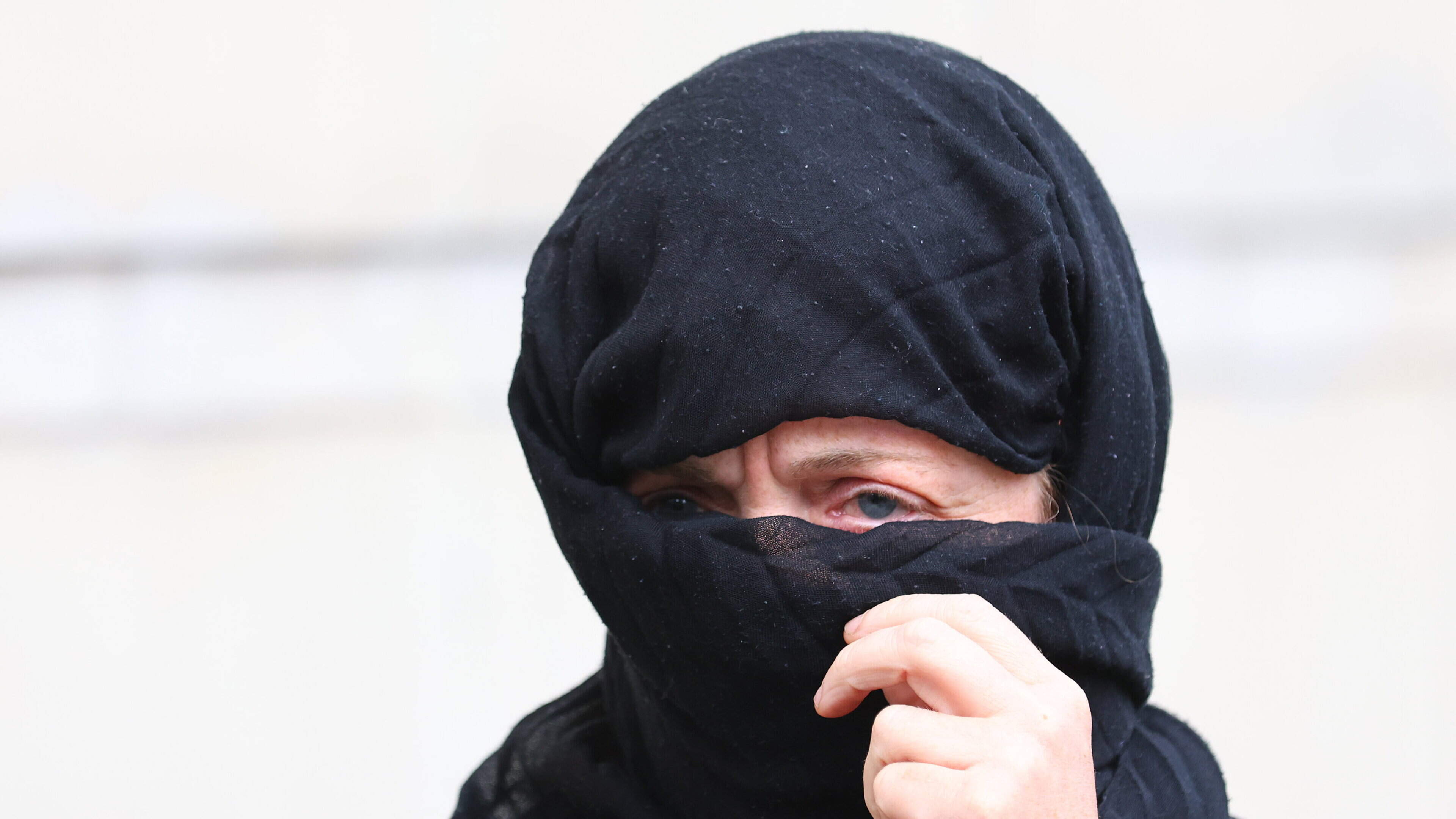 Woman stands in dock accused of being a £2.6m cryptocurrency crime queen
