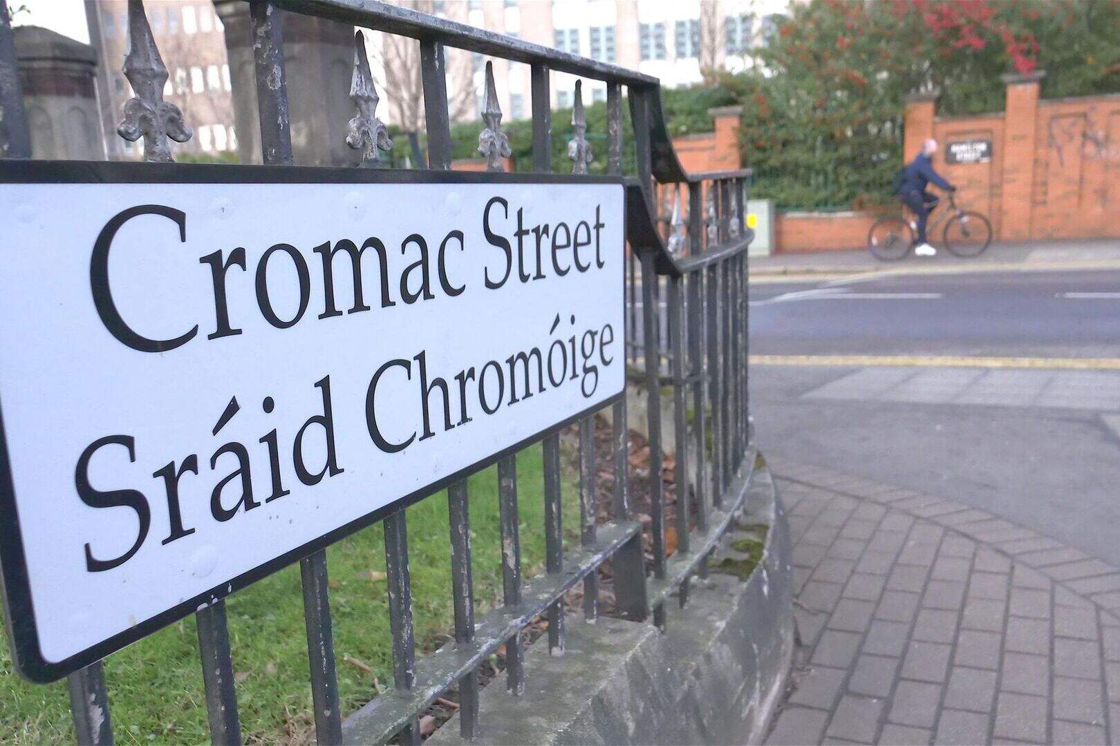 Dual language sign featuring Irish rejected by residents in Co Tyrone ...