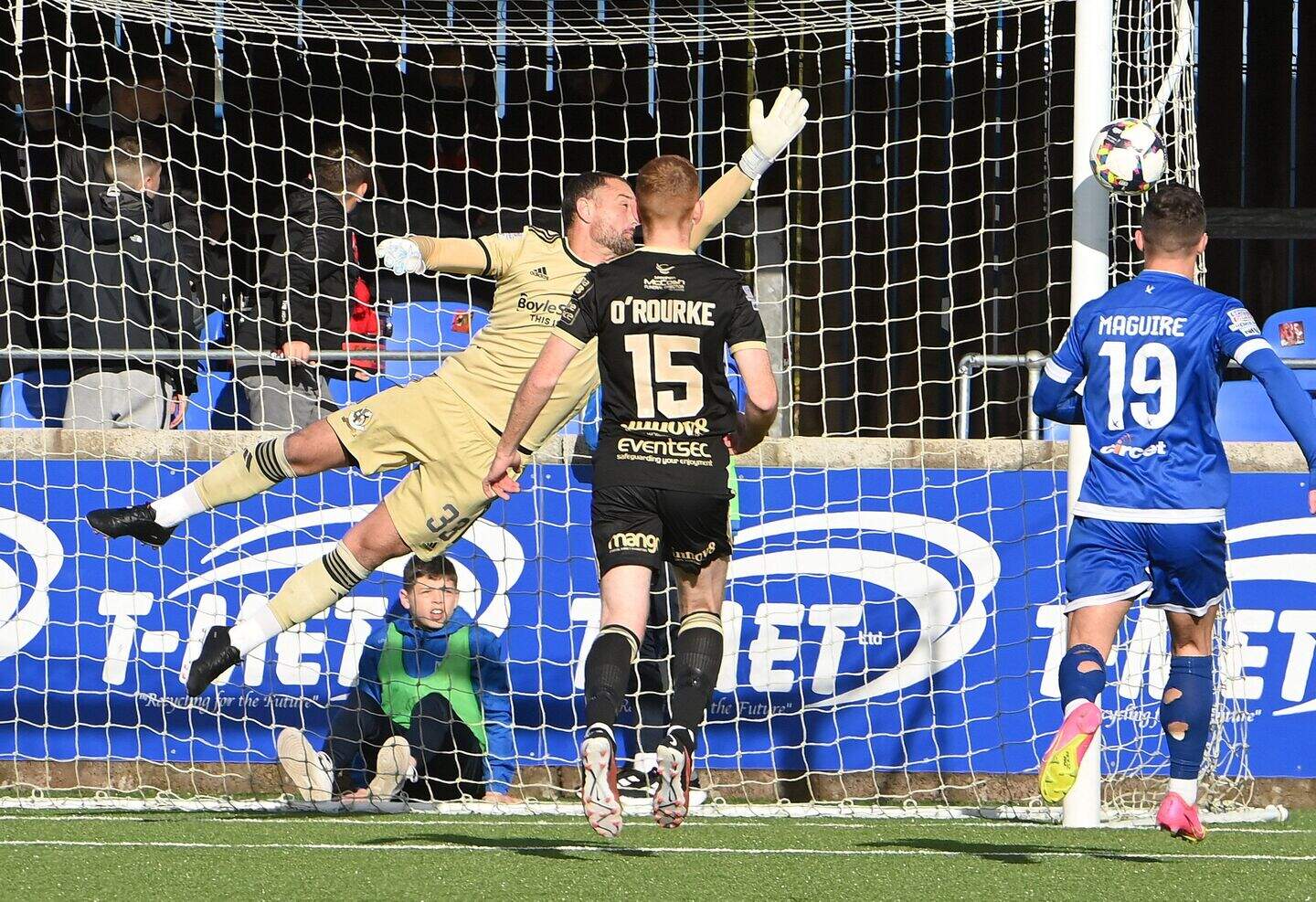 Crusaders ace James Teelan hopes that will do Stephen Baxter for ...