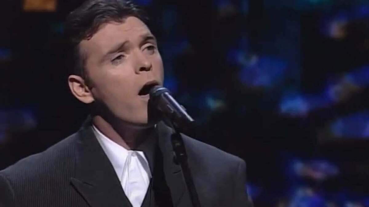 Pianist and singer Eddie Friel, Ireland's entrant in the 1995 Eurovision Song Contest, dies aged 64