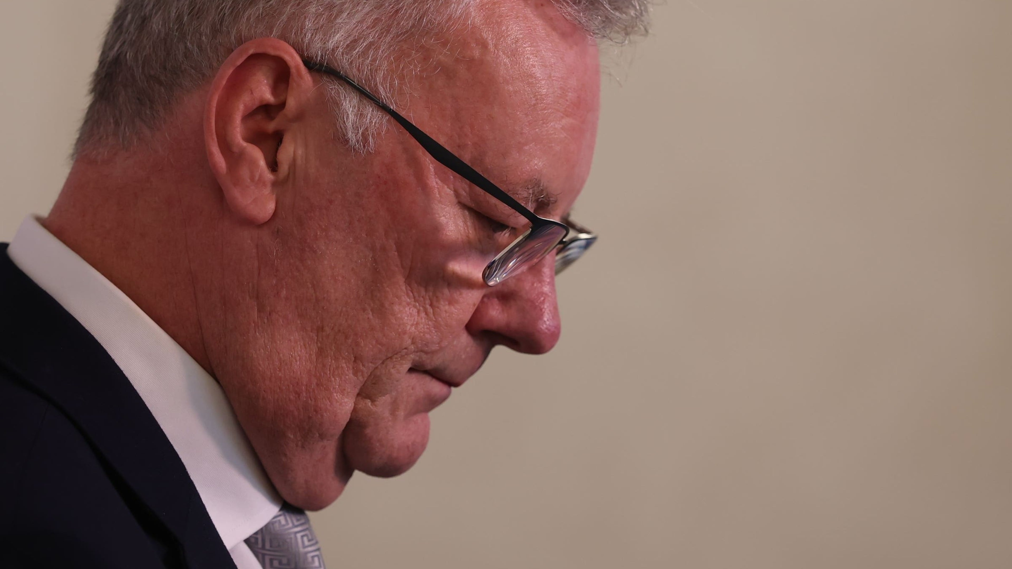 Mike Nesbitt resigns as health minister amid row with UUP leader Jon Burrows