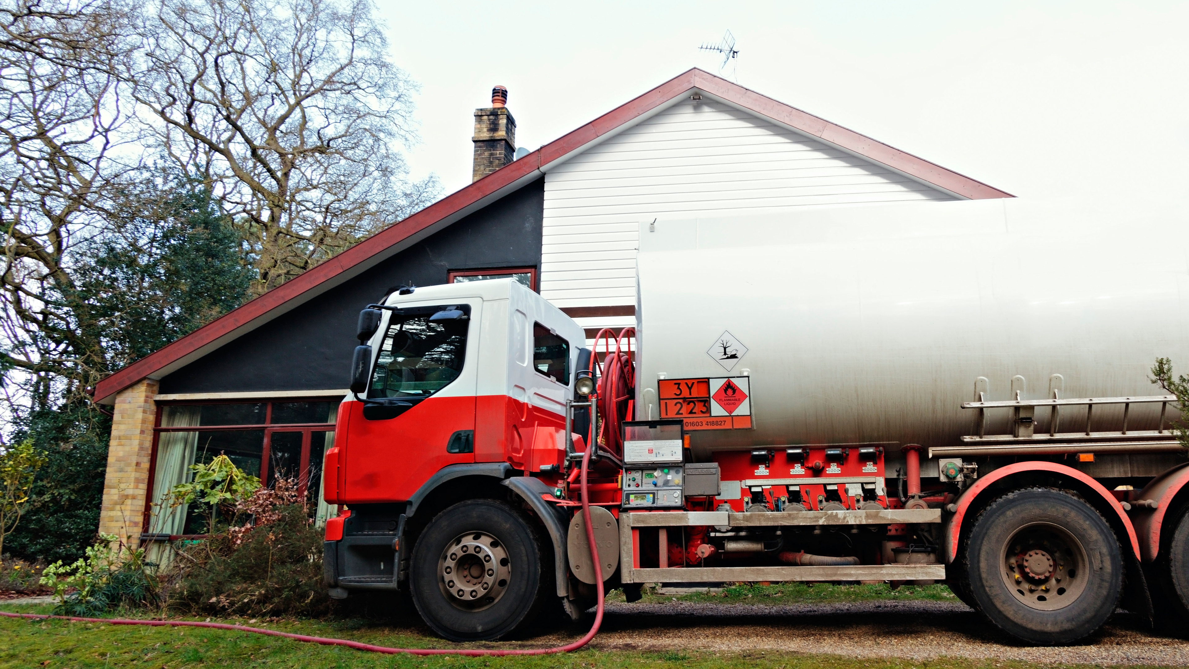 Heating oil and diesel prices fall in NI, but remain well above pre-war levels
