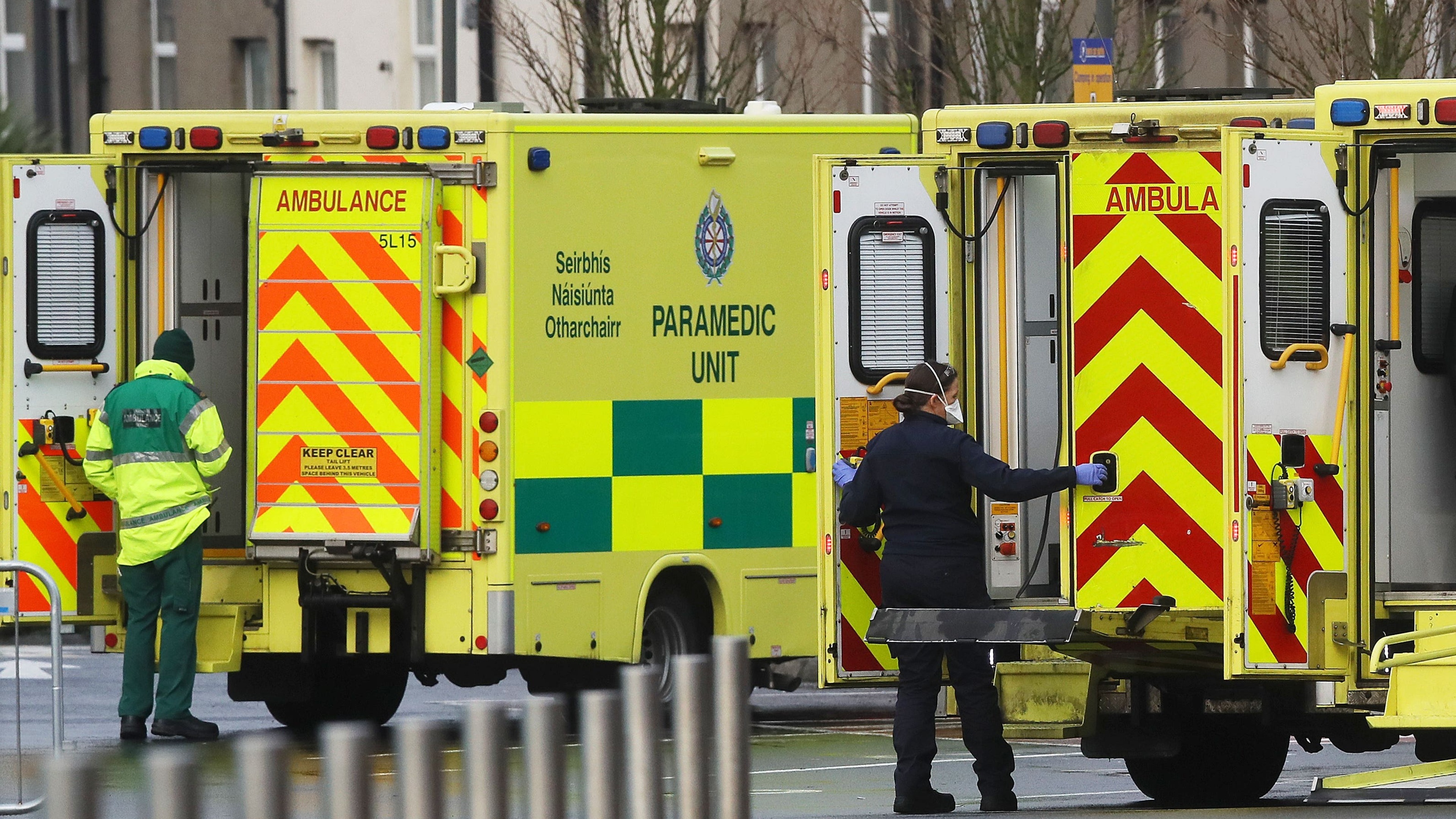 Ambulance workers begin 24-hour strike