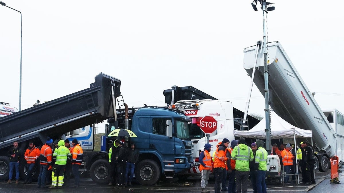 Ireland on ‘precipice of turning oil away’, Taoiseach warns as protests continue