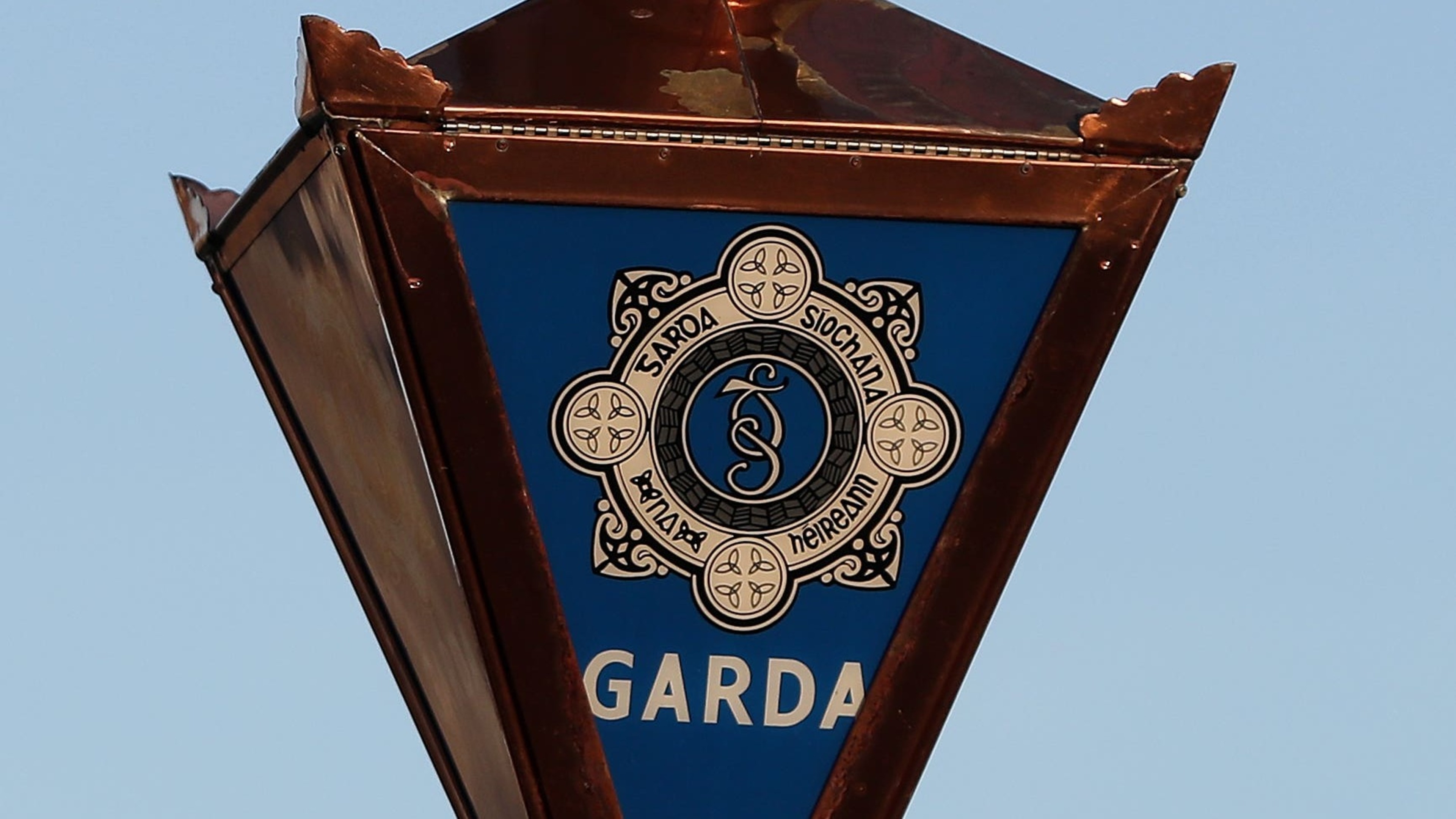 More than 1.8 million euro raised from auctioning gold linked to organised crime