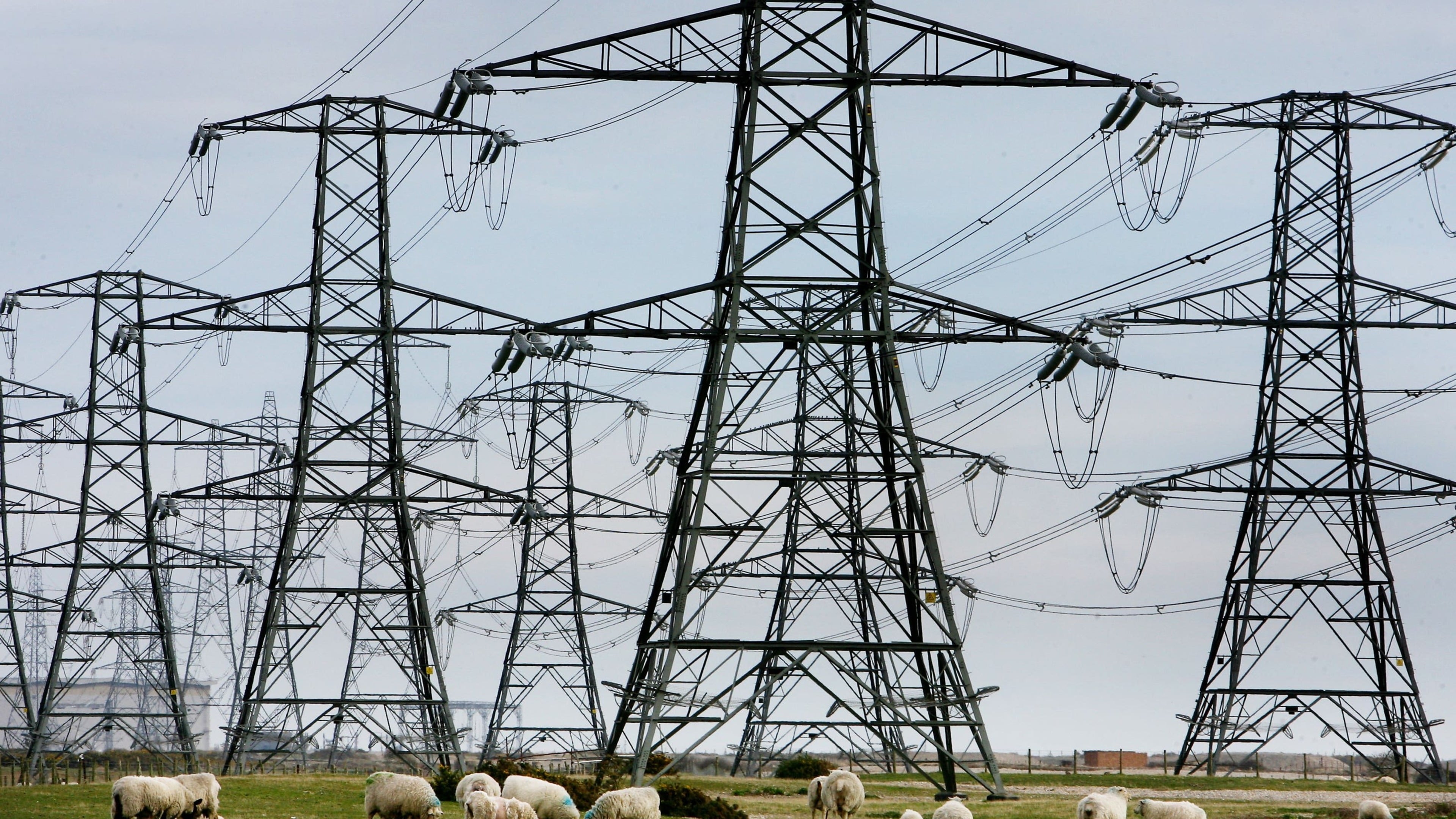 Taoiseach rejects calls for windfall tax on energy companies profits