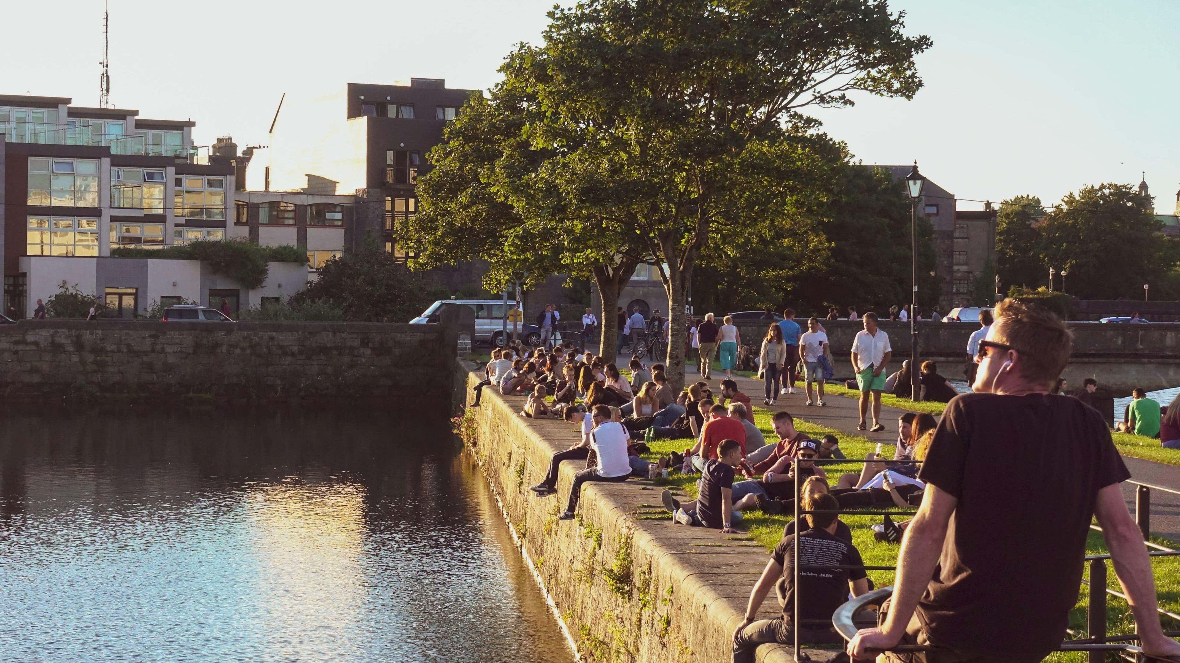 Weekend temperatures forecast to reach 25C in Ireland