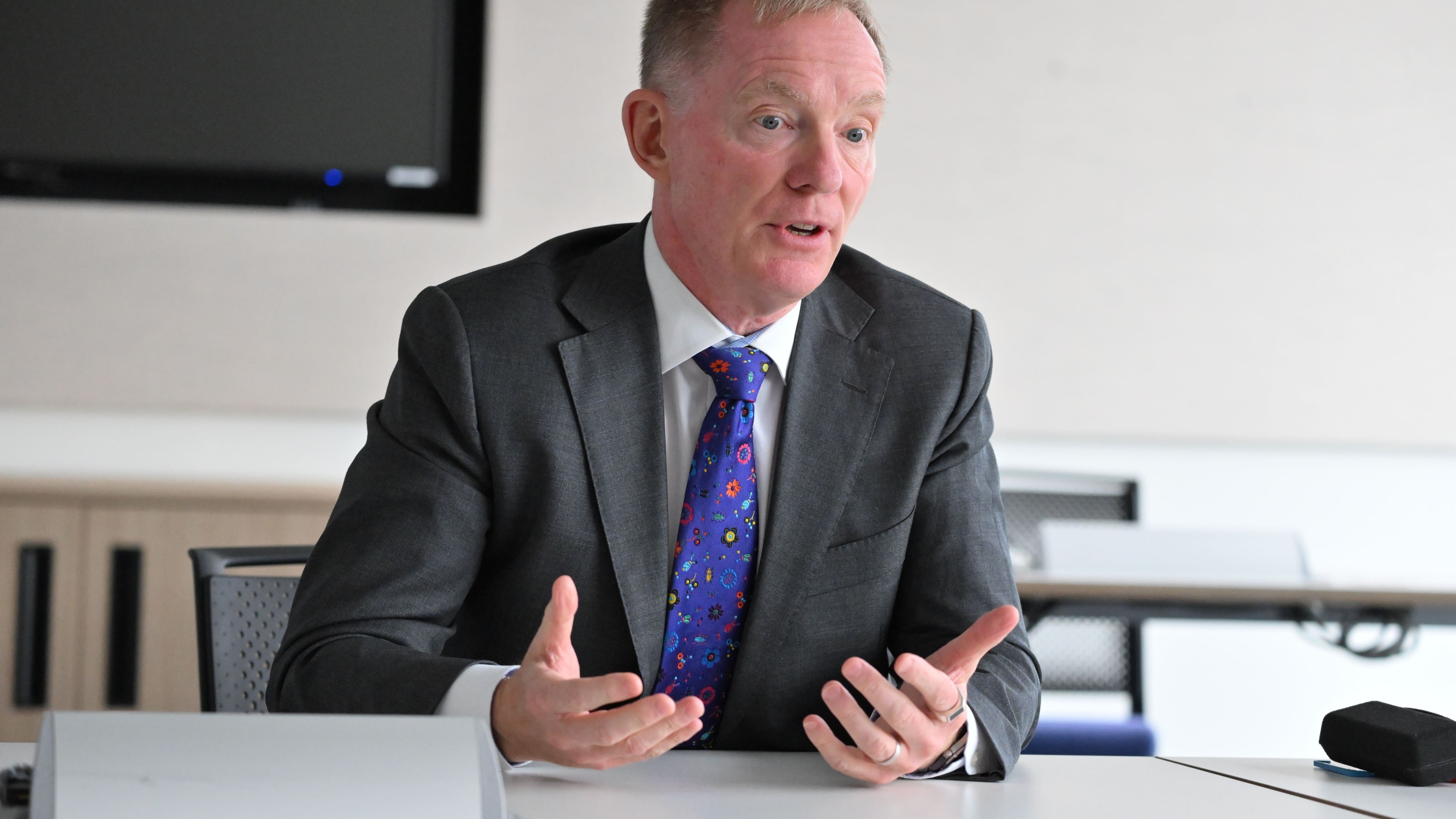 Northern Ireland Secretary Chris Bryant visits Dublin for first official trip