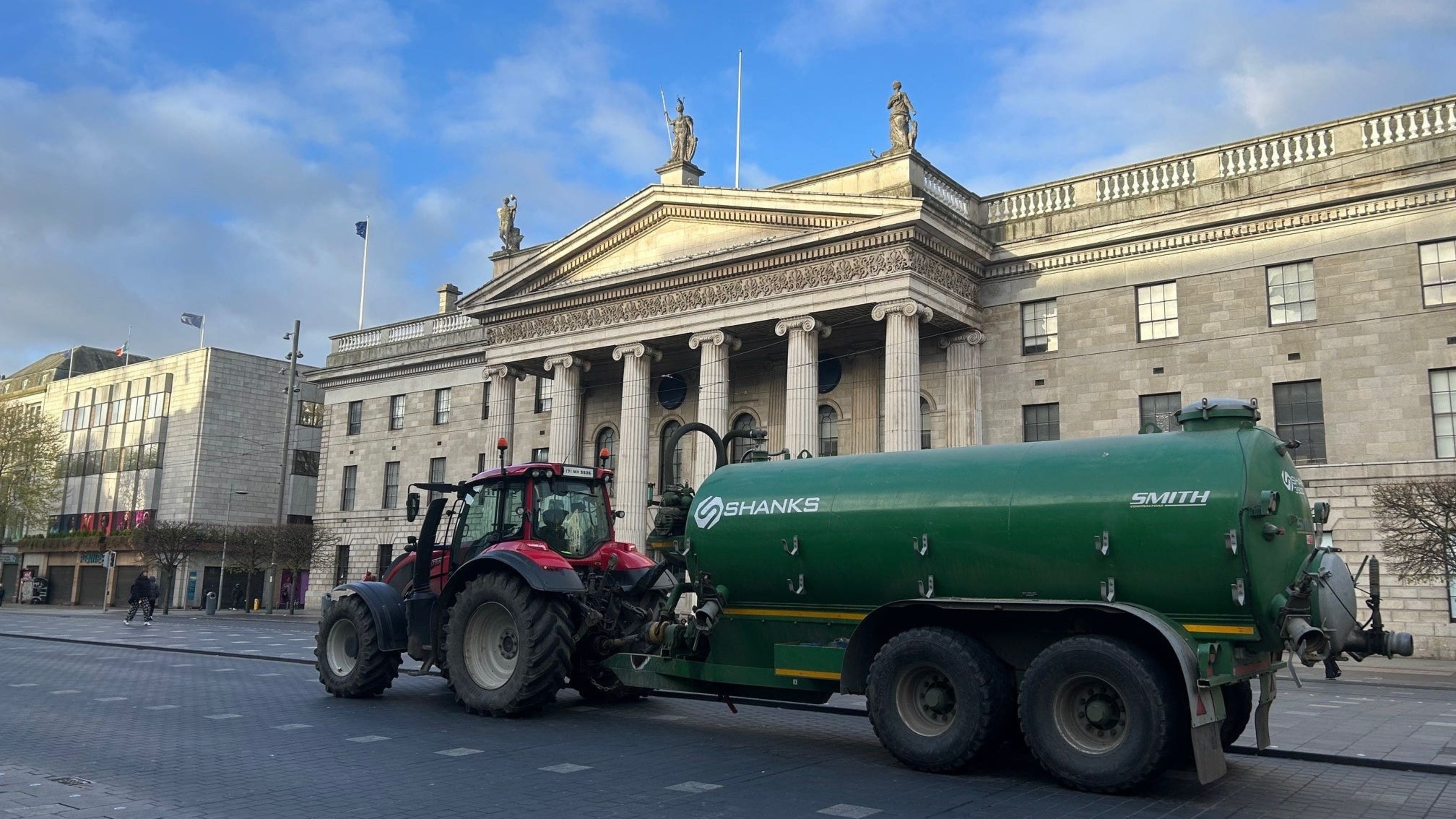 Government to undertake ‘fundamental security review’ after fuel protests