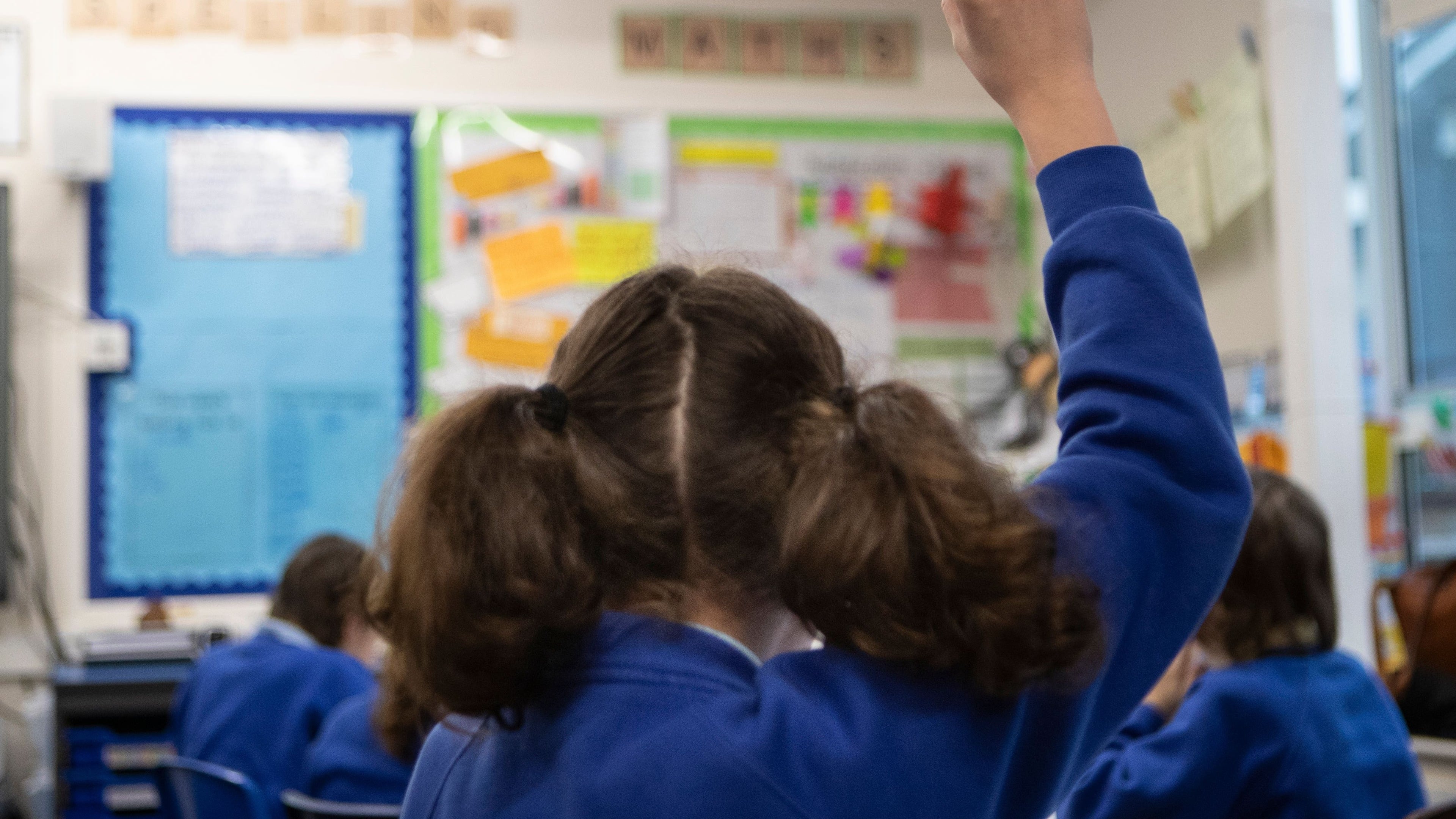 Calls for government action to make teaching more attractive