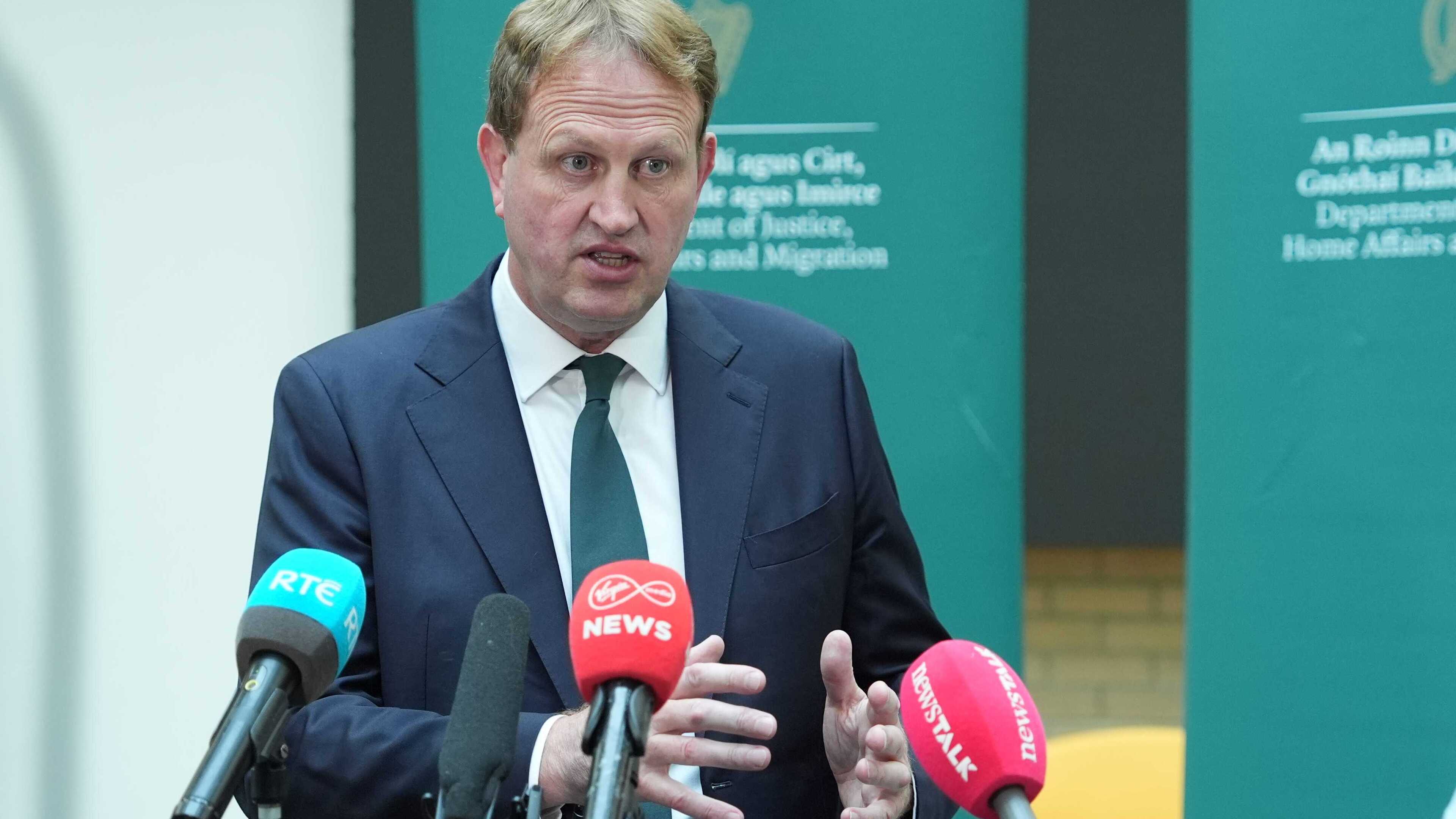 Justice minister says criminal courts run effectively amid dispute with solicitors