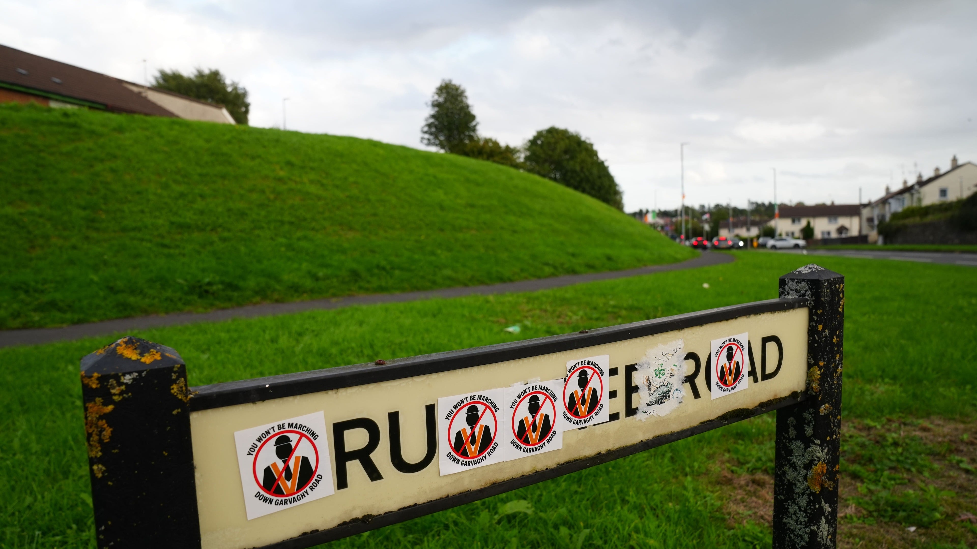 Sinn Féin criticises Orange Order decision for Sunday Garvaghy Road parade