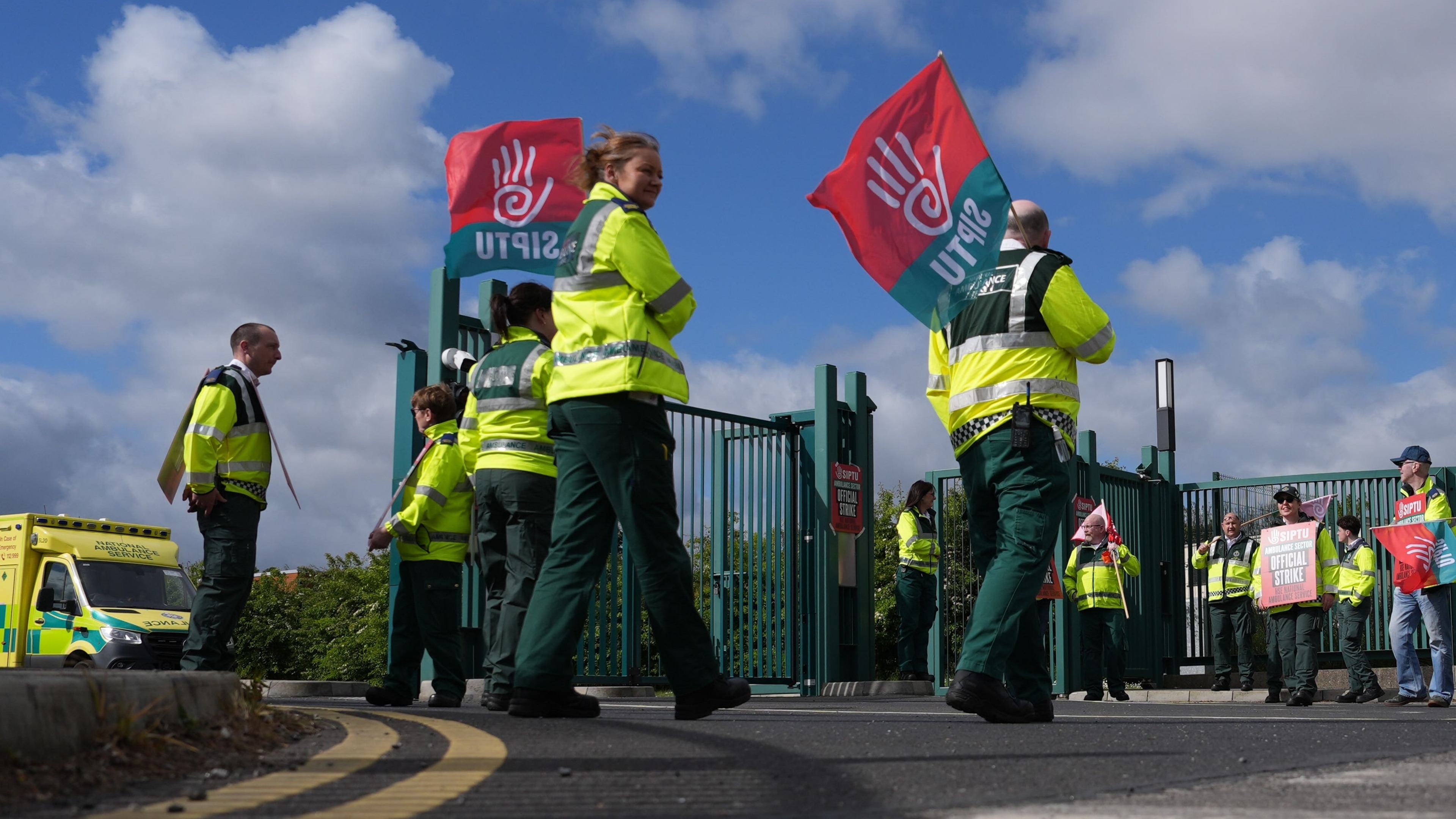 Taoiseach and opposition clash over ambulance strike