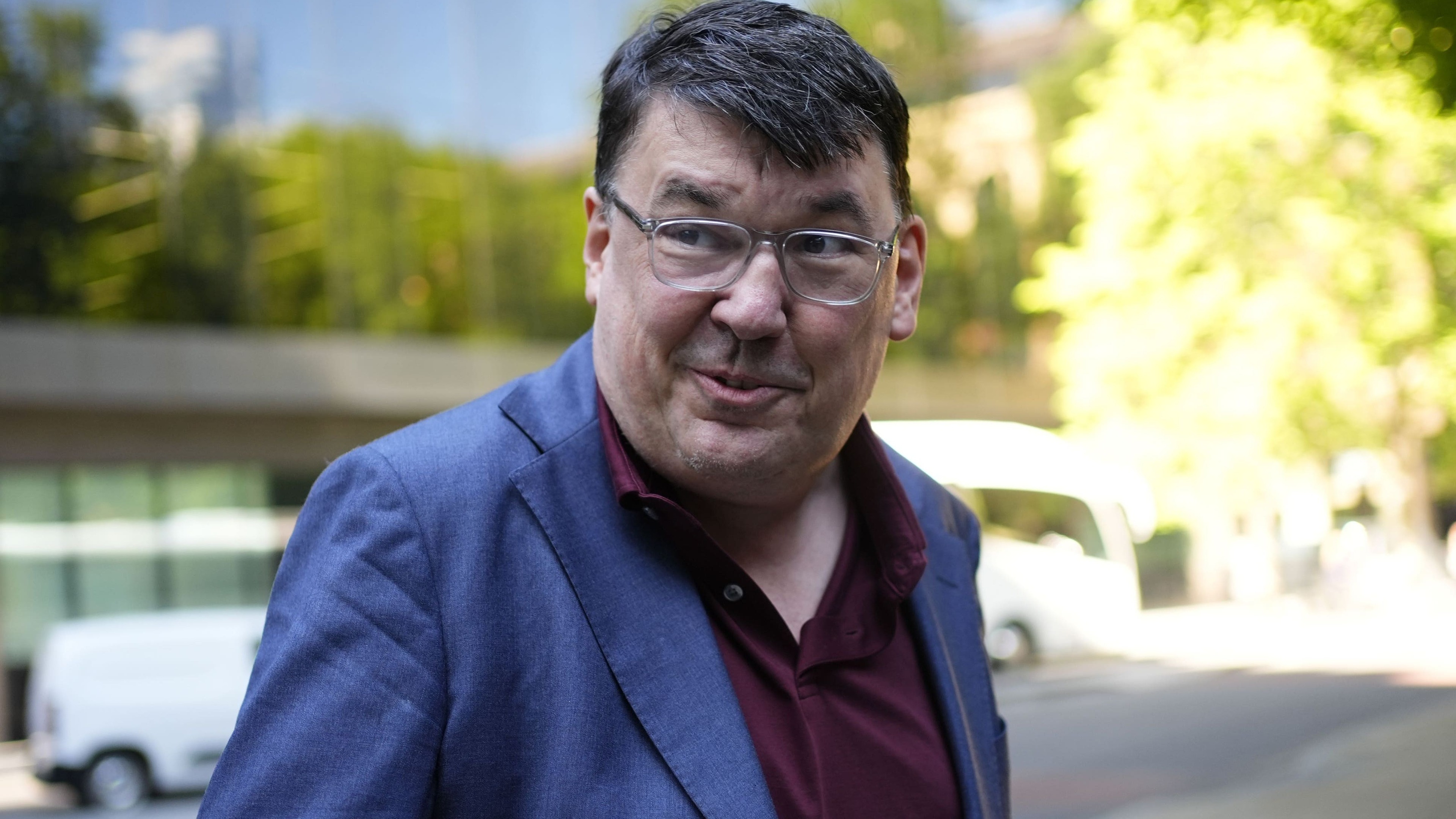Graham Linehan ‘proud’ to damage trans activist’s phone, court told