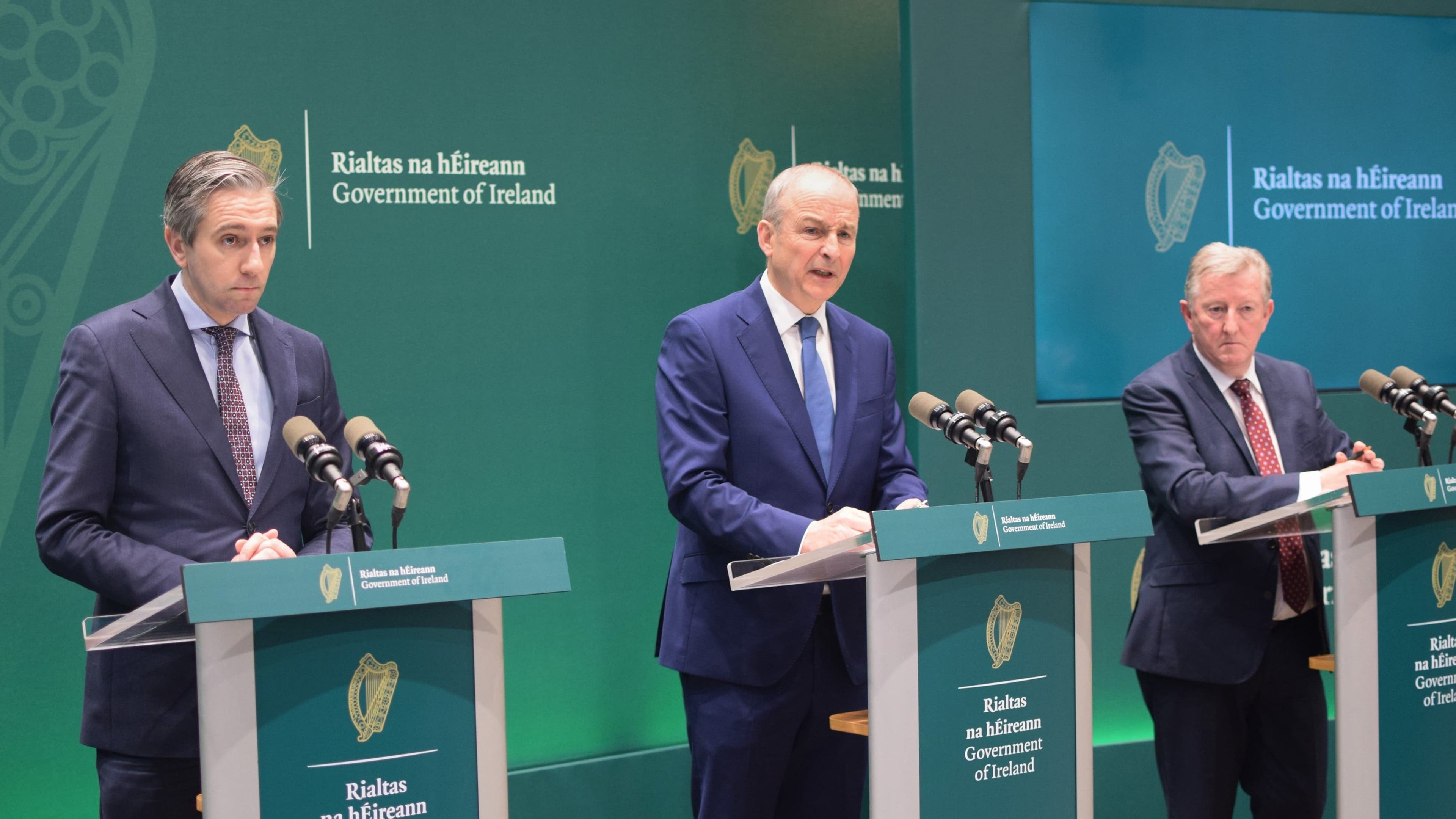 Government to table motion of confidence in itself