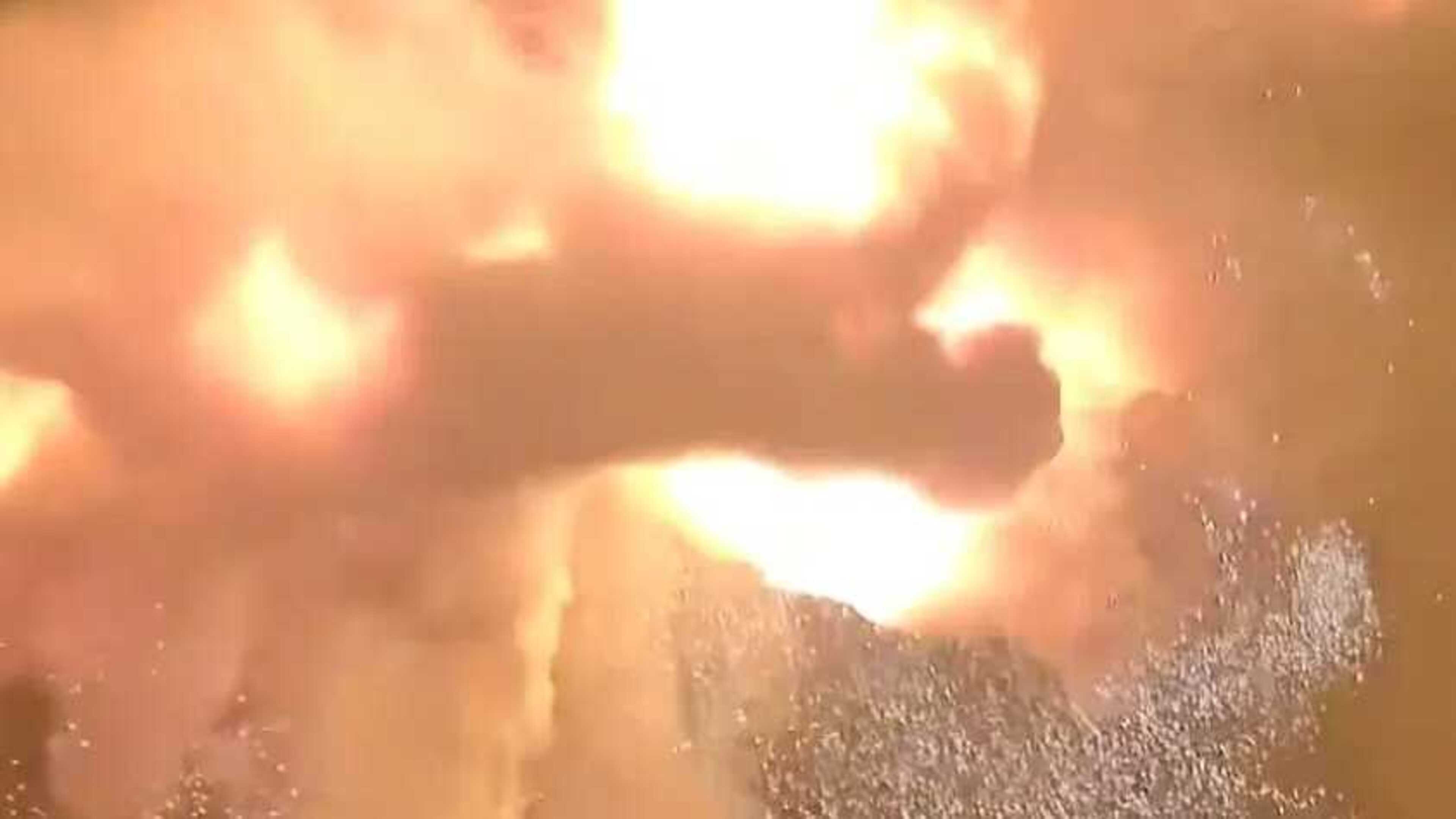 Blue Origin rocket explosion disrupts early lunar base plans involving Bezos-linked role