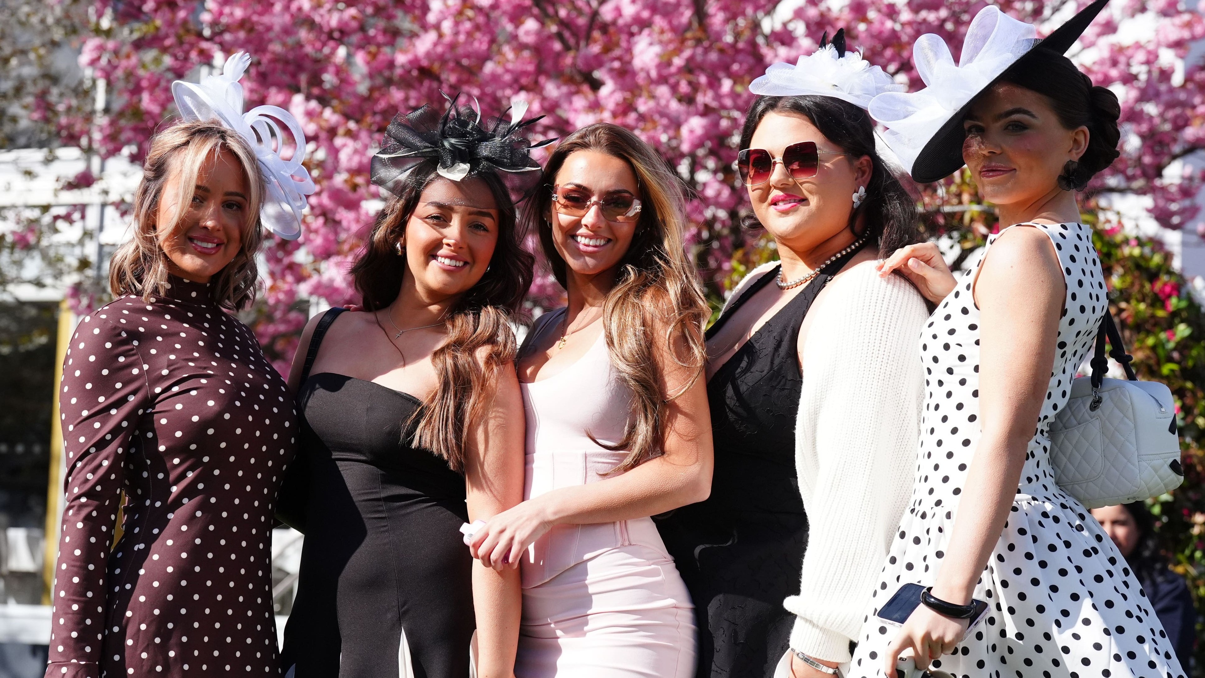 Racegoers hoping for sunshine and good luck ahead of Grand National