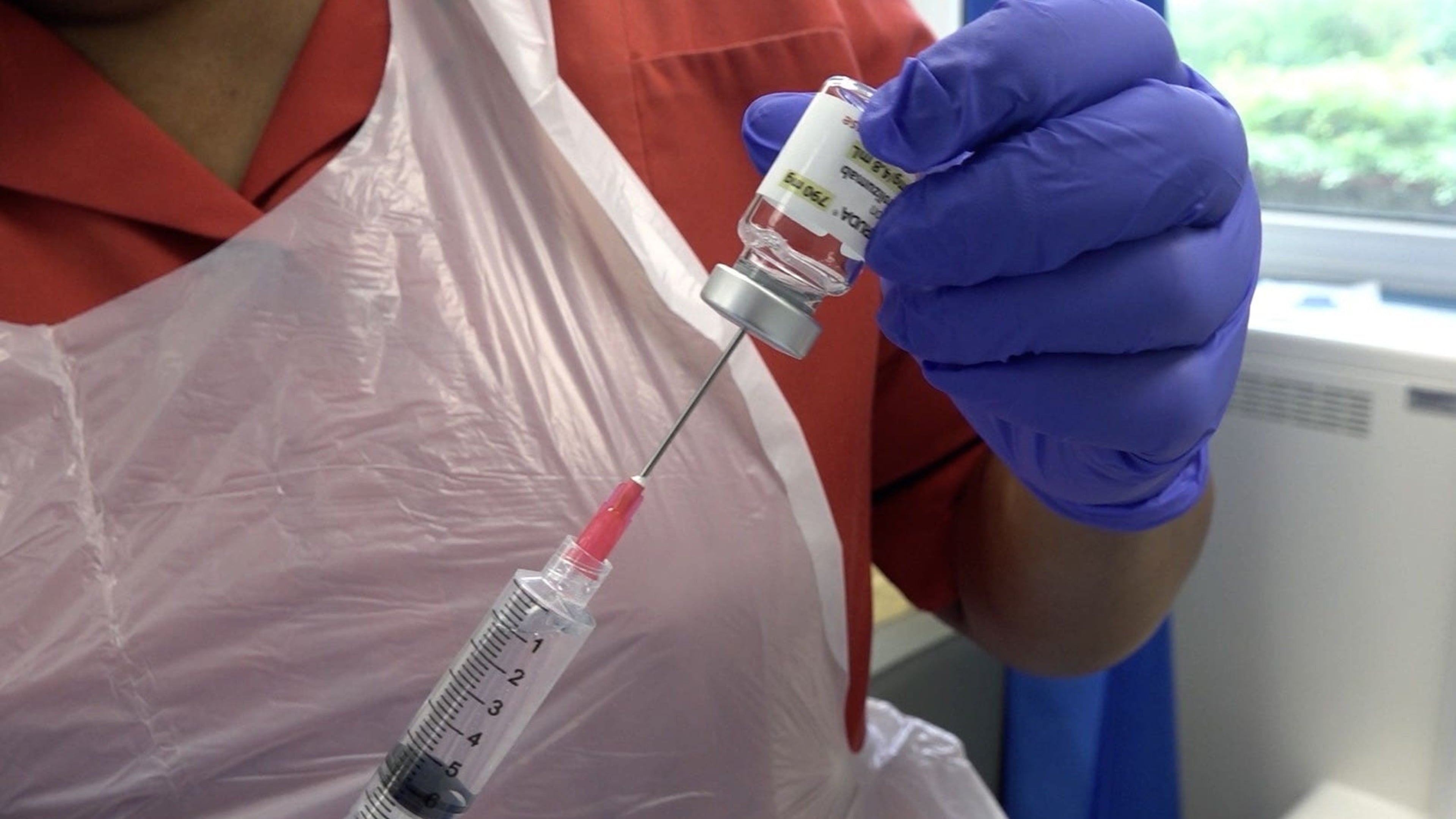 Tens of thousands could benefit from one-minute cancer jab on the NHS
