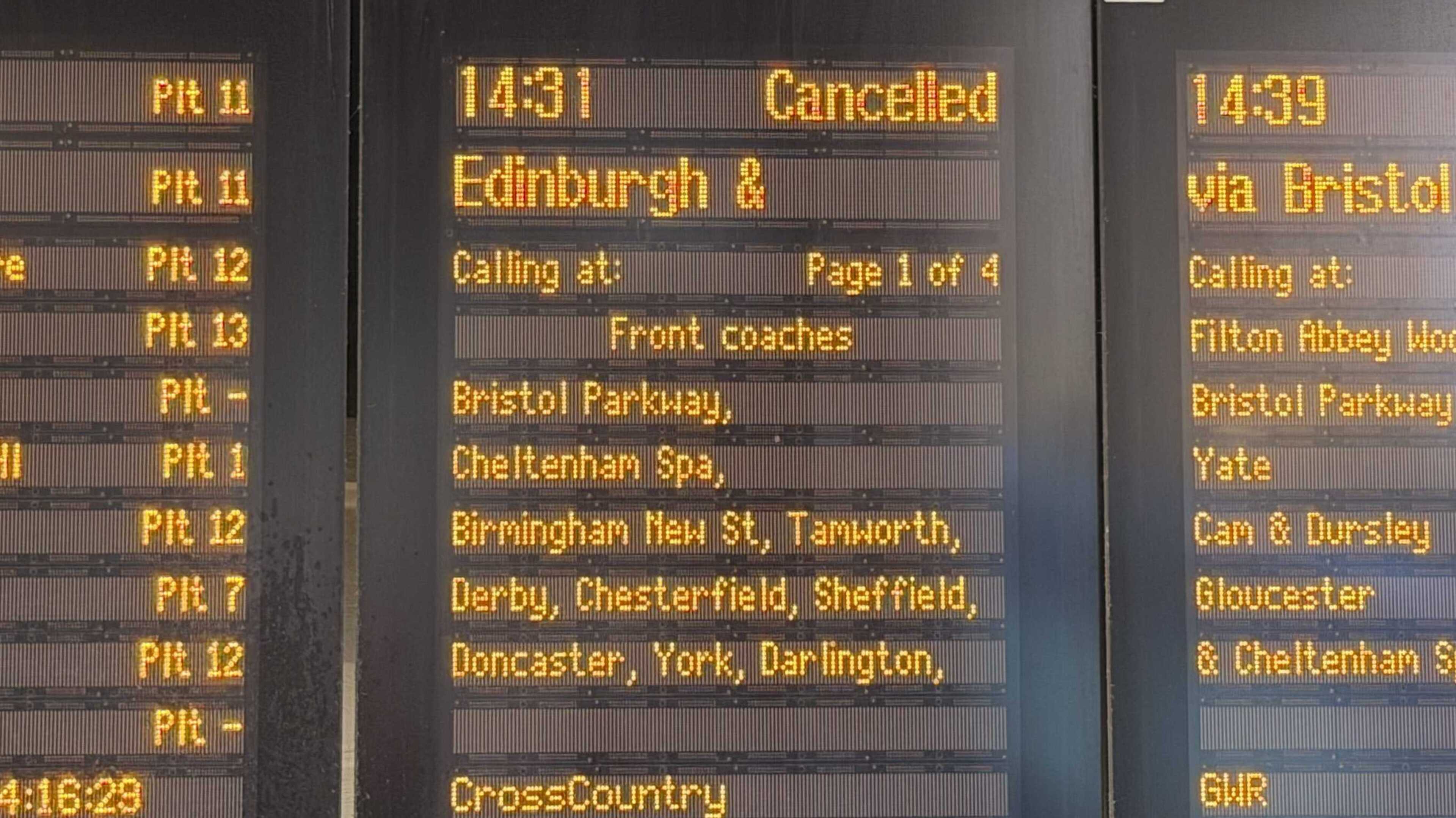 Government announces changes for passengers affected by cancelled trains