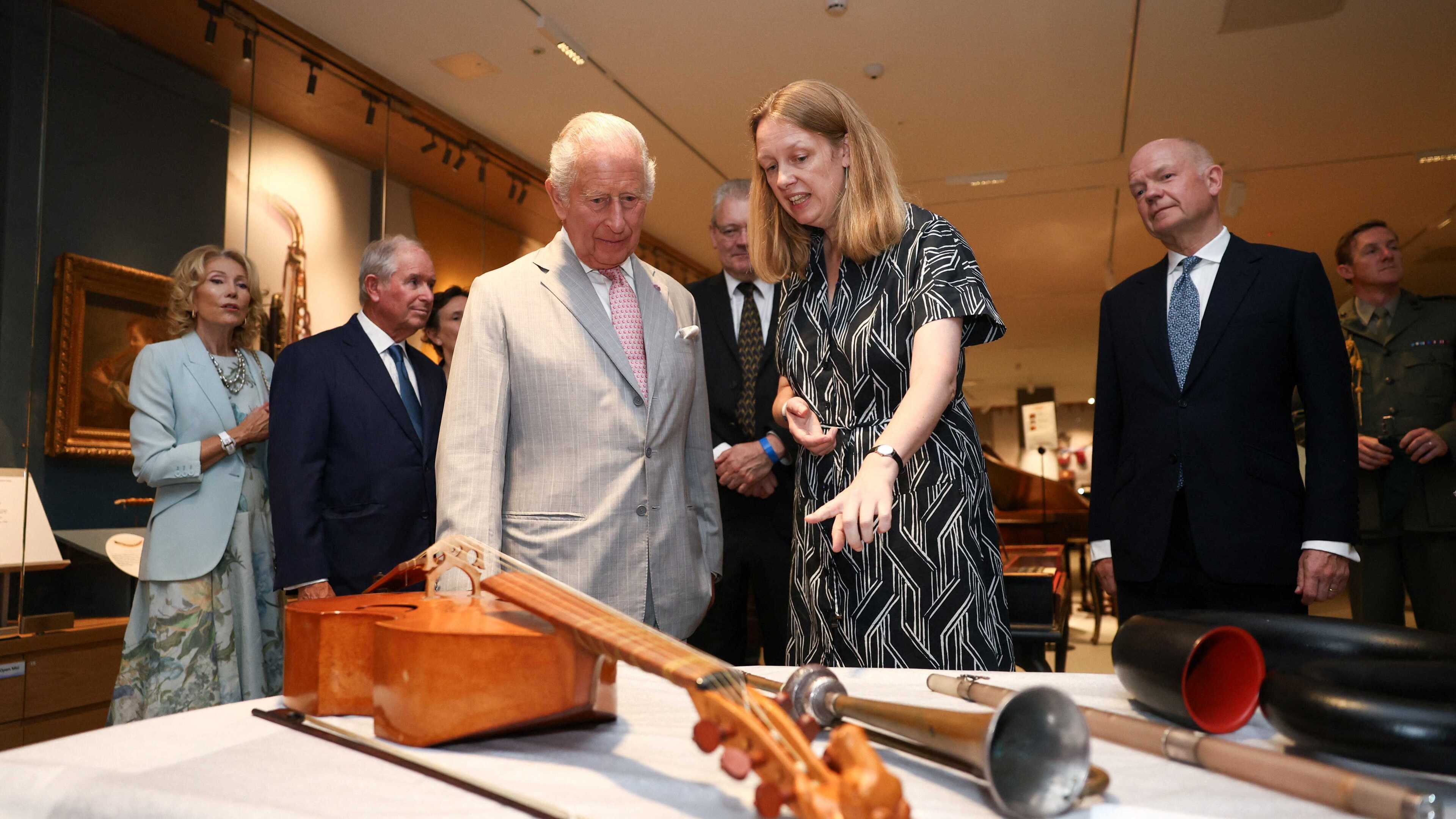 King Charles tours Oxford’s Stephen A Schwarzman Centre for the Humanities