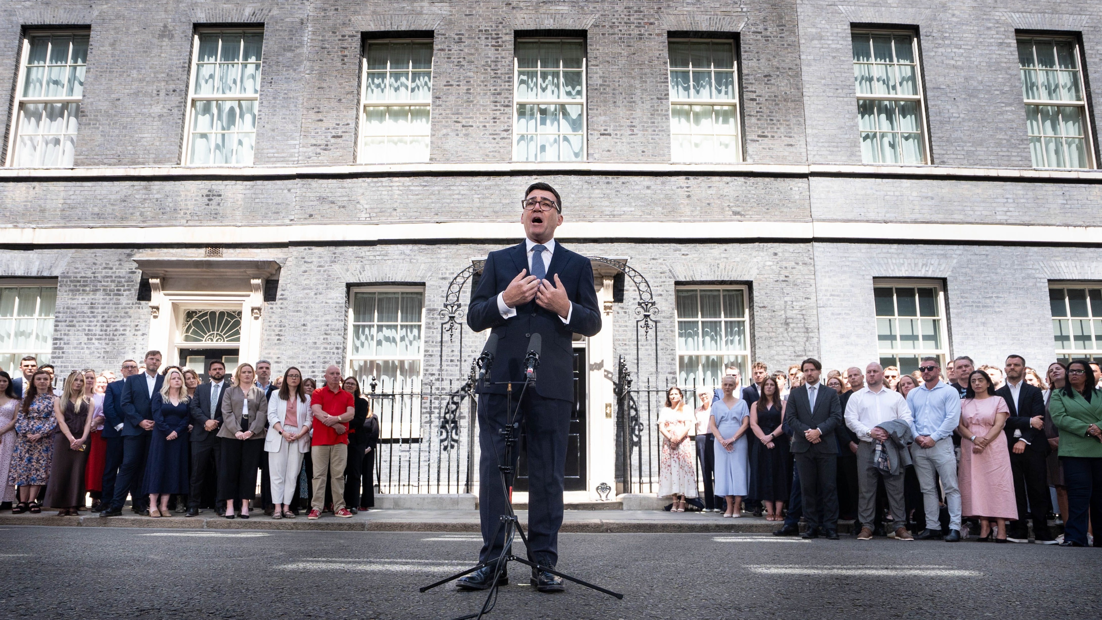 Andy Burnham announces £850m VAT cut on energy bills to ease cost-of-living
