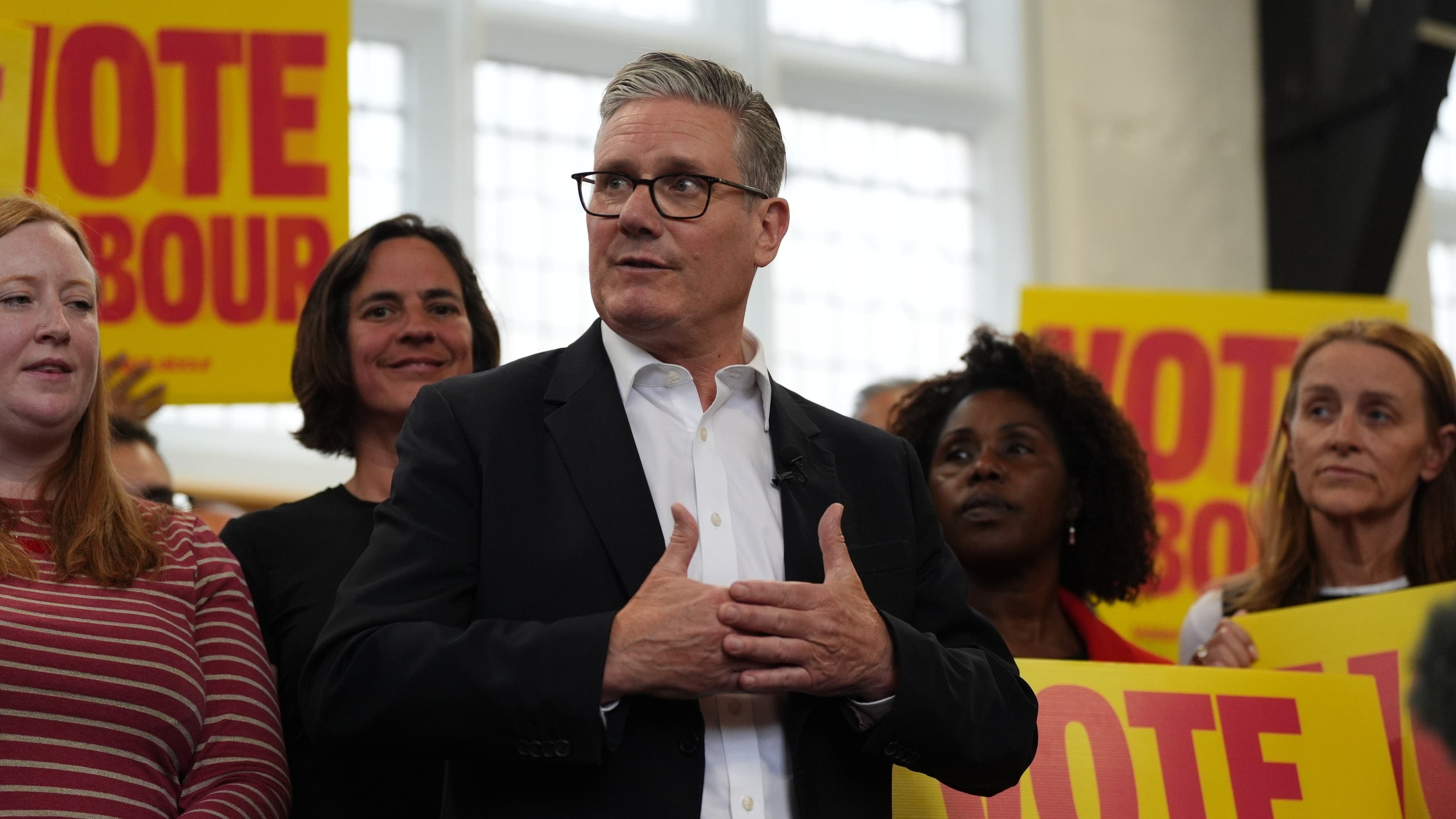 Keir Starmer vows to finish local campaign “fighting for every vote” ahead of polling