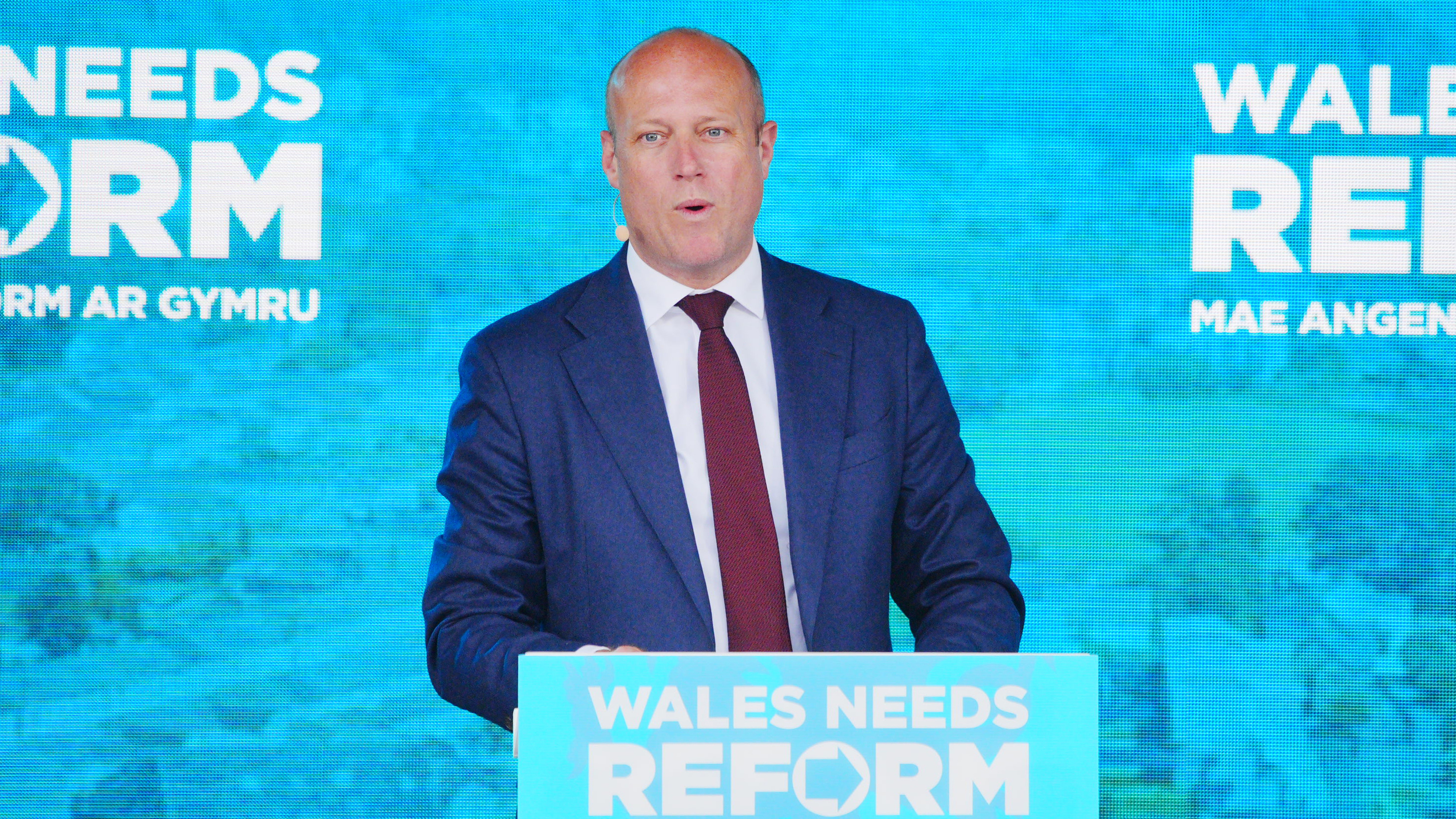 Farage predicts Reform will 'smash' Labour in Wales