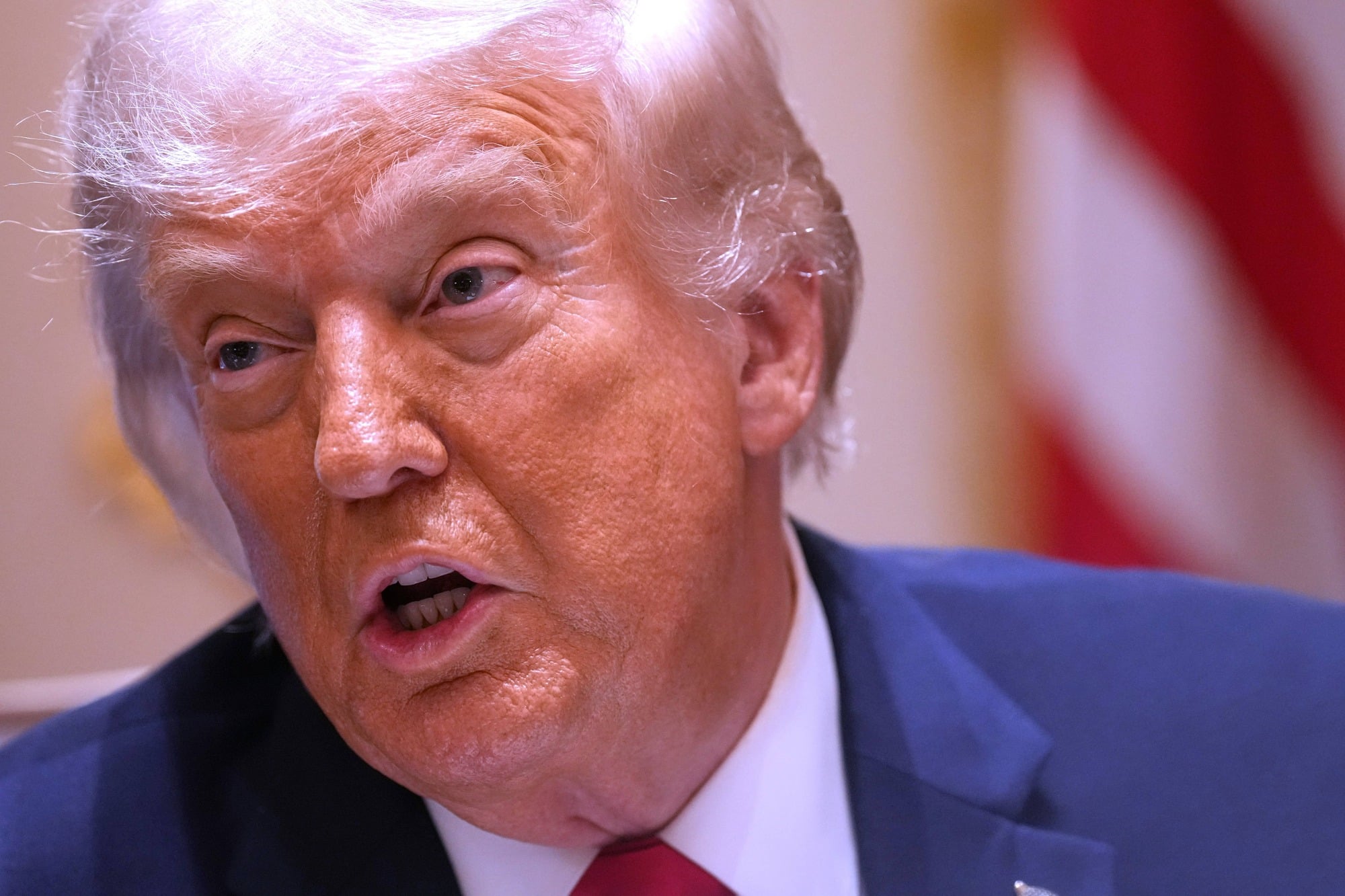 Trump holding meeting in White House situation room to decide on Iran deal