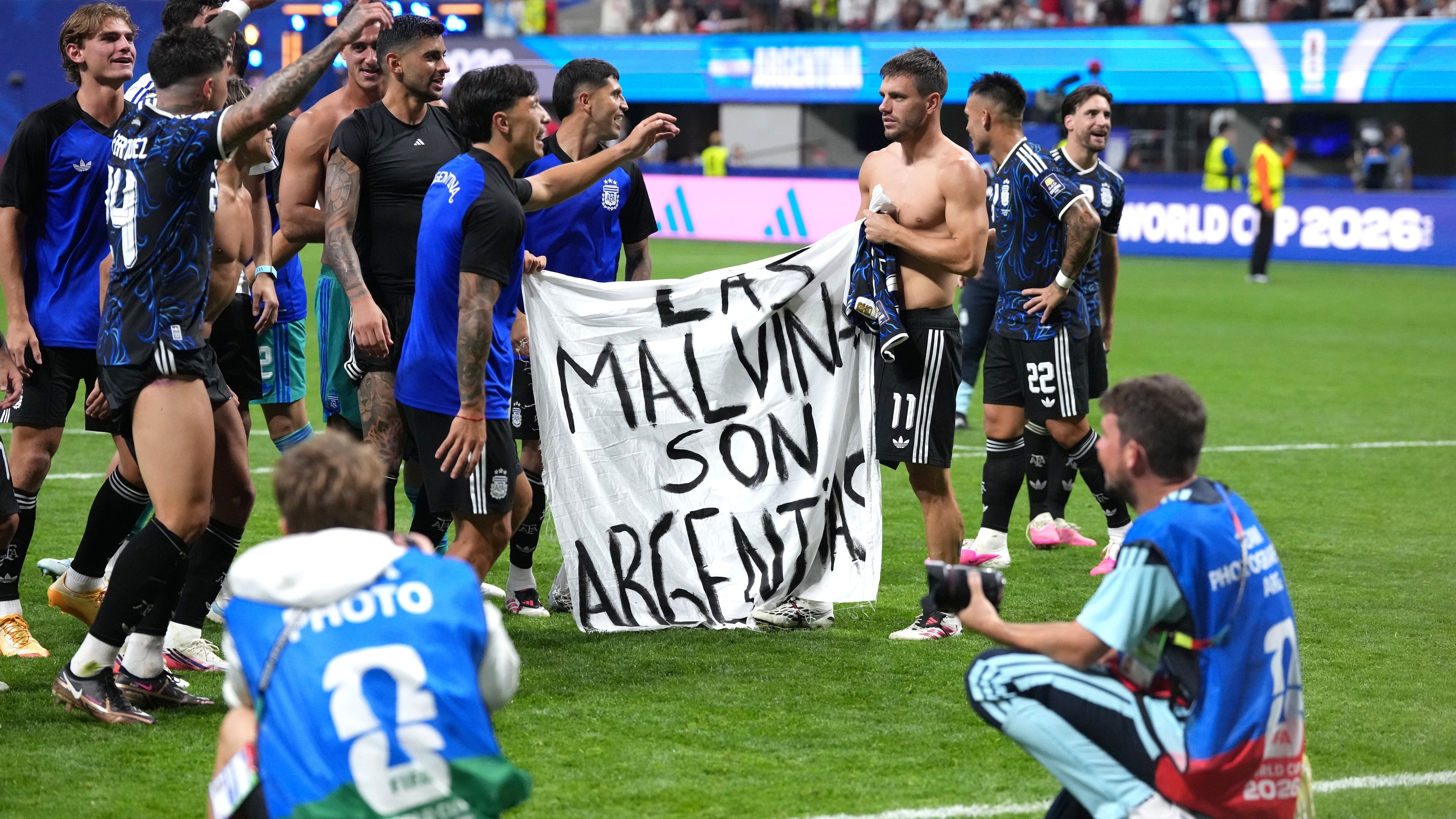 Argentinian players’ Falklands banner entirely inappropriate, minister says