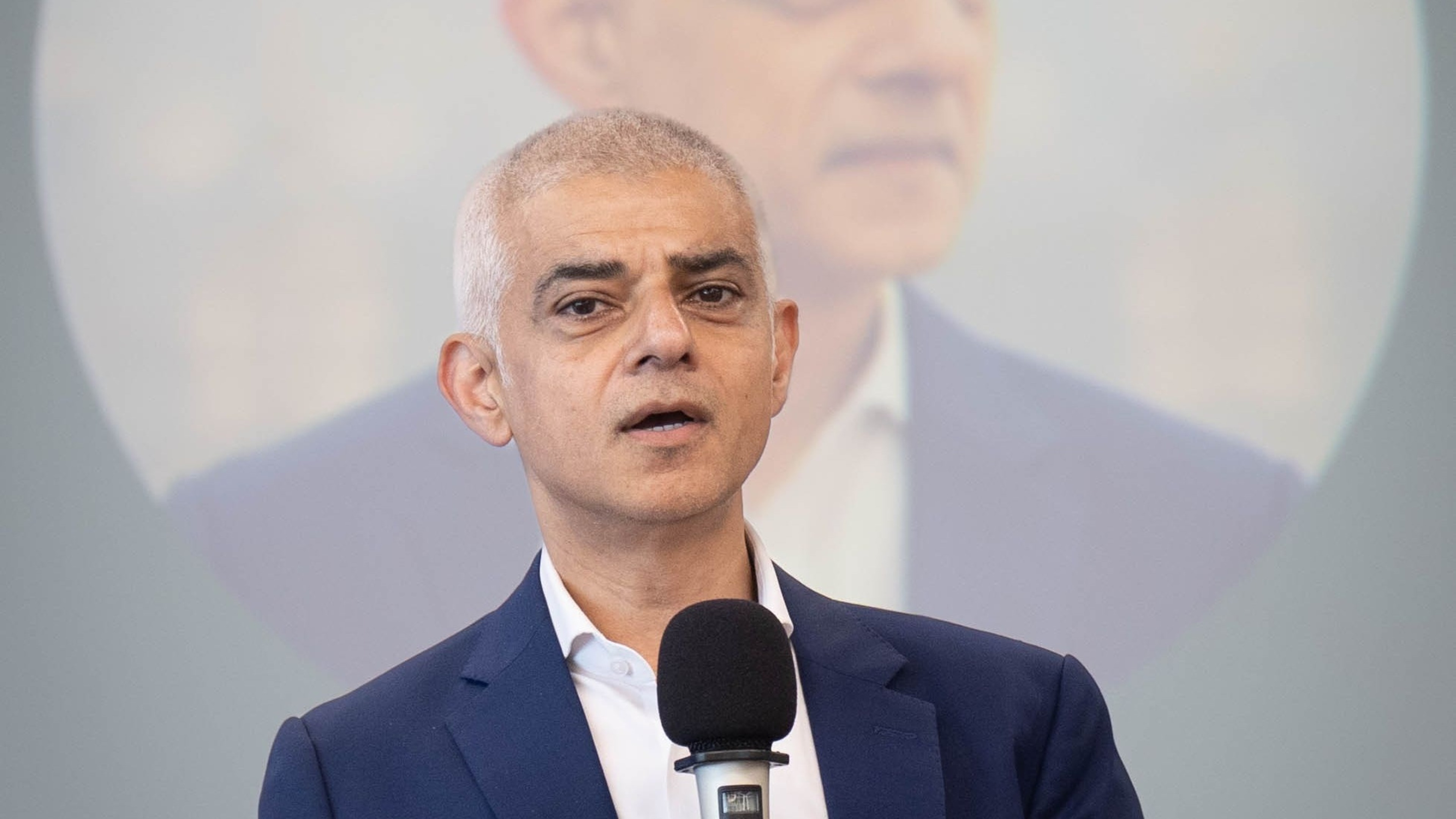 Sadiq Khan among 26 new peers as Keir Starmer prepares to leave office