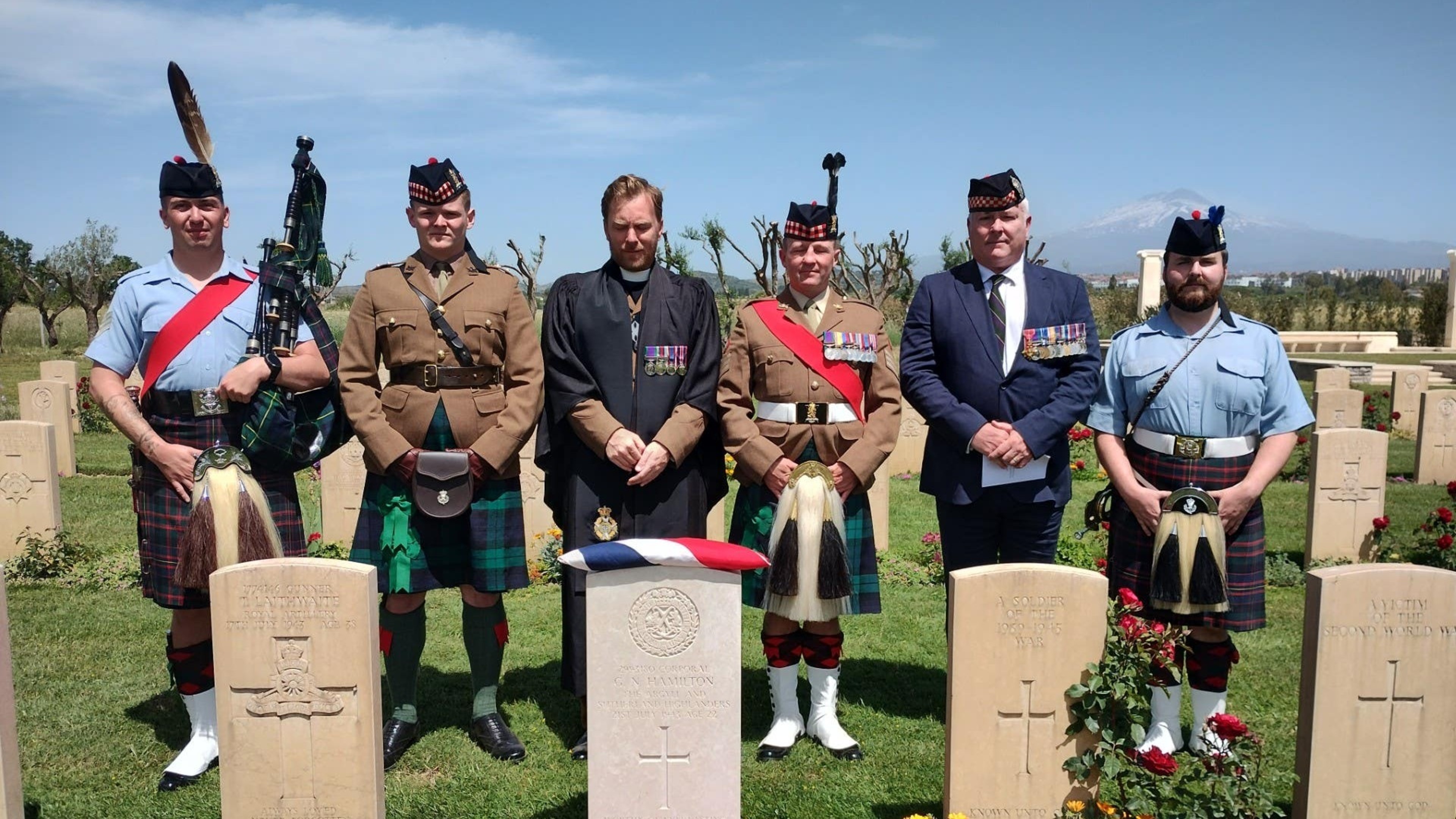 Unknown Scottish soldier’s grave identified after 83 years