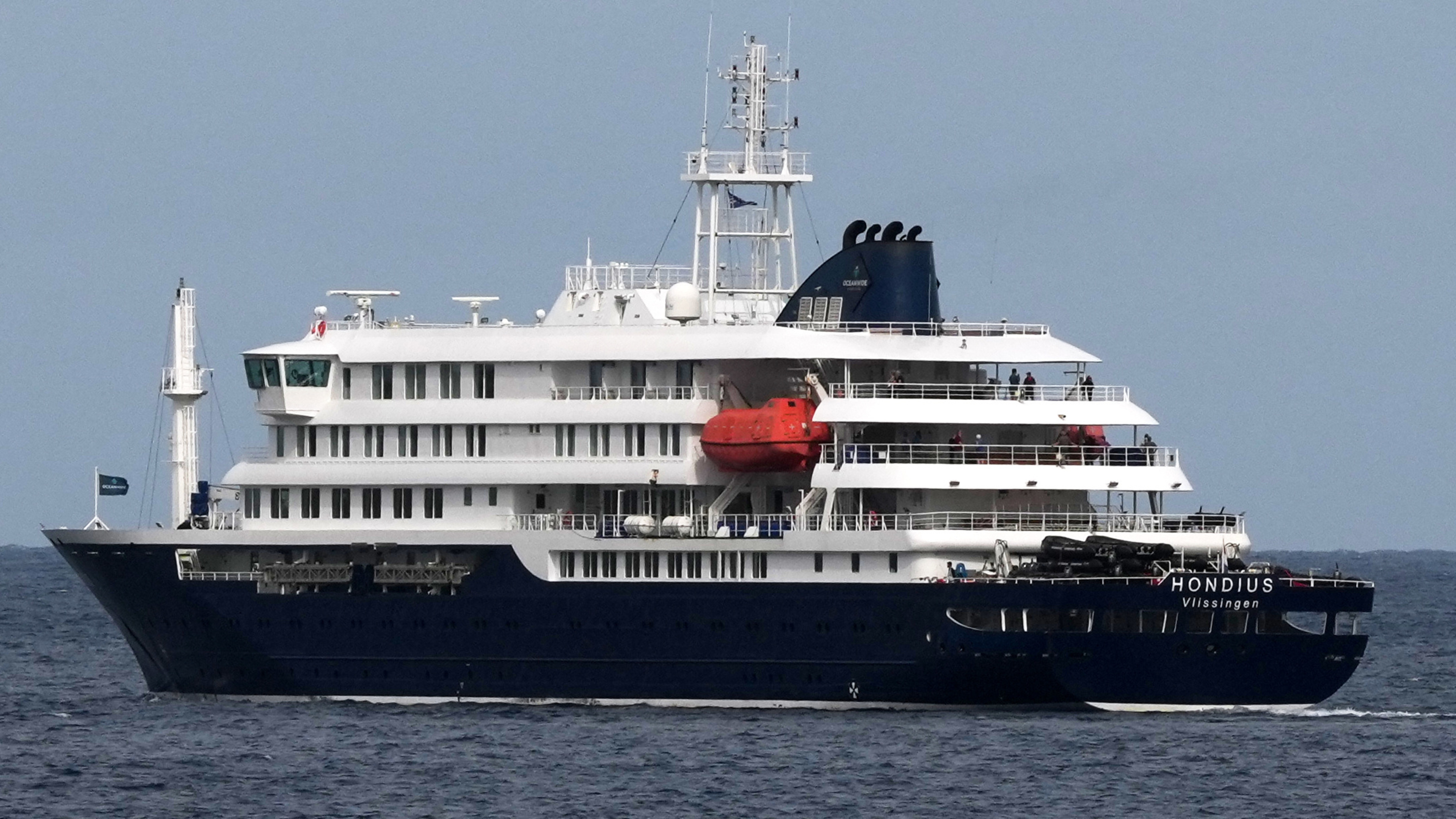 UKHSA to bring ten Britons from remote islands to isolate over hantavirus concerns