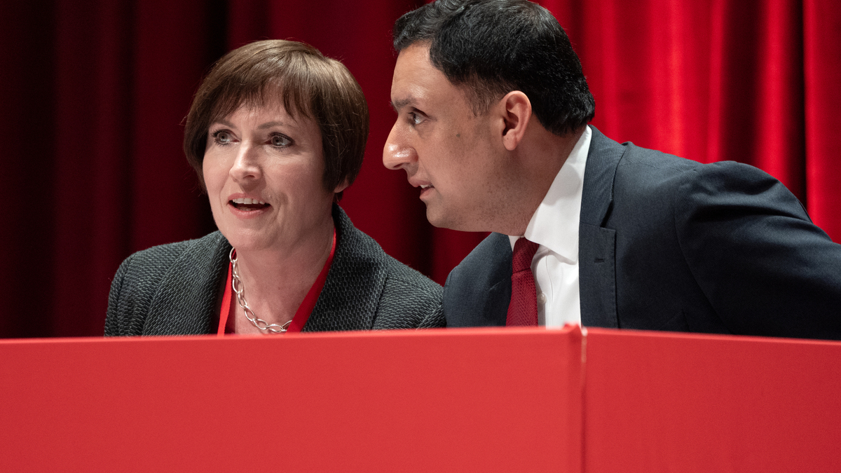 Reform making ‘fake promises based on fantasy economics’, union boss ...