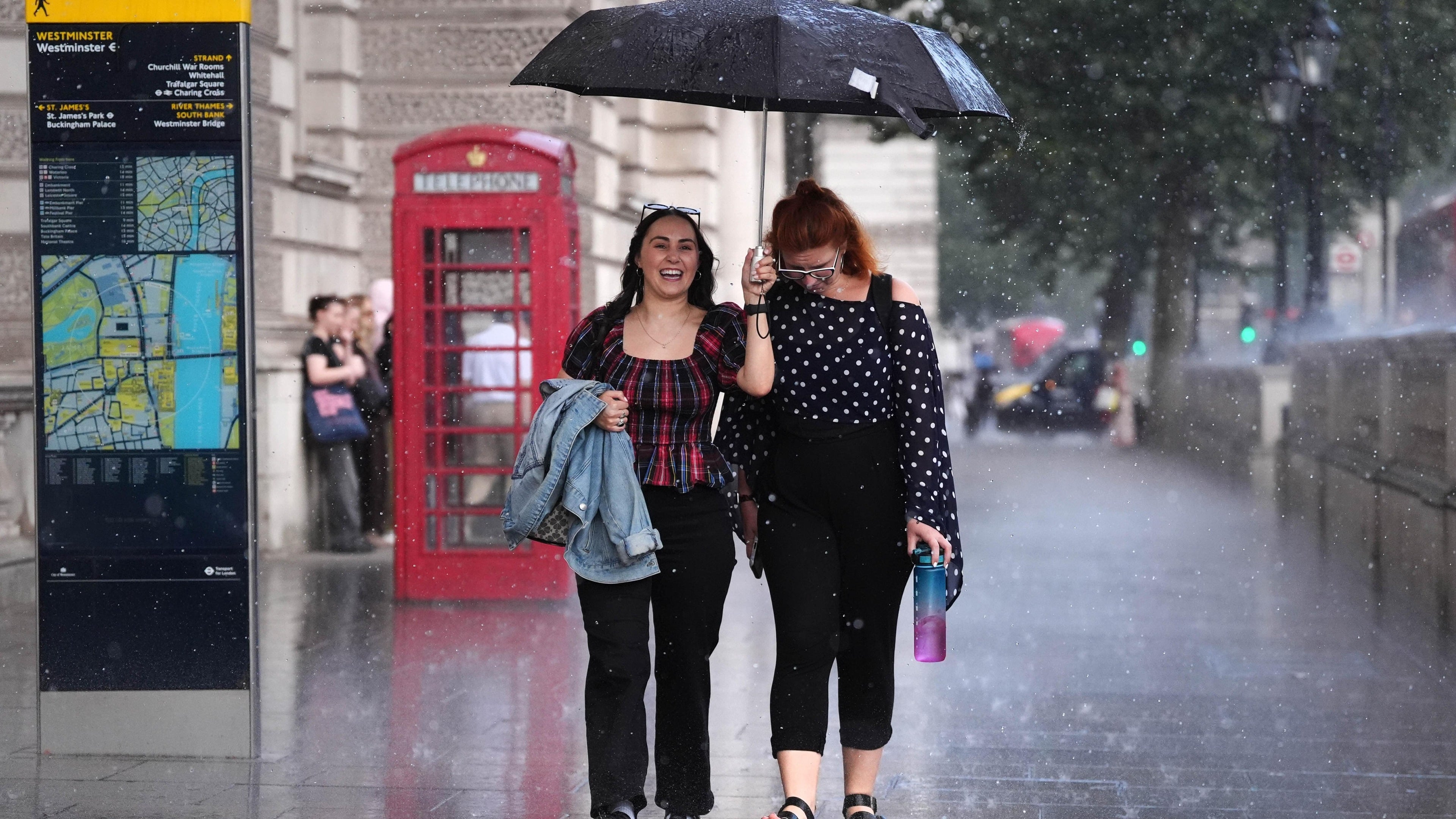 Met Office warns ‘unprecedented’ El Niño could bring storms and rain to UK
