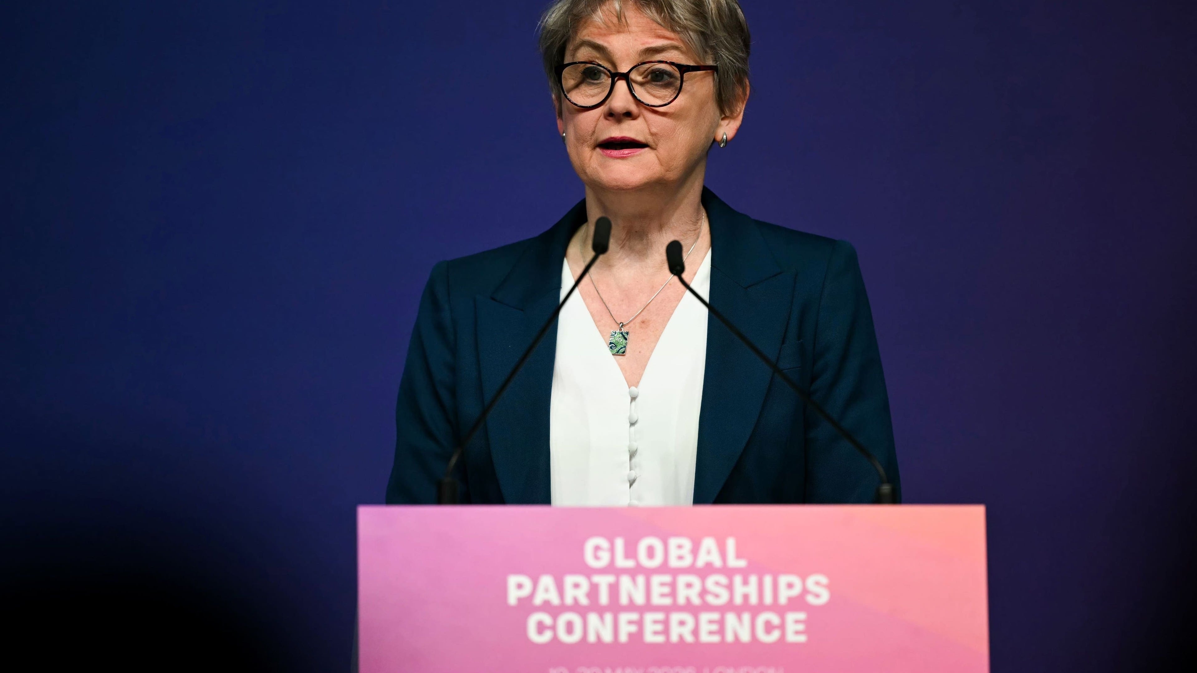 Yvette Cooper warns Hormuz blockade could trigger global food crisis