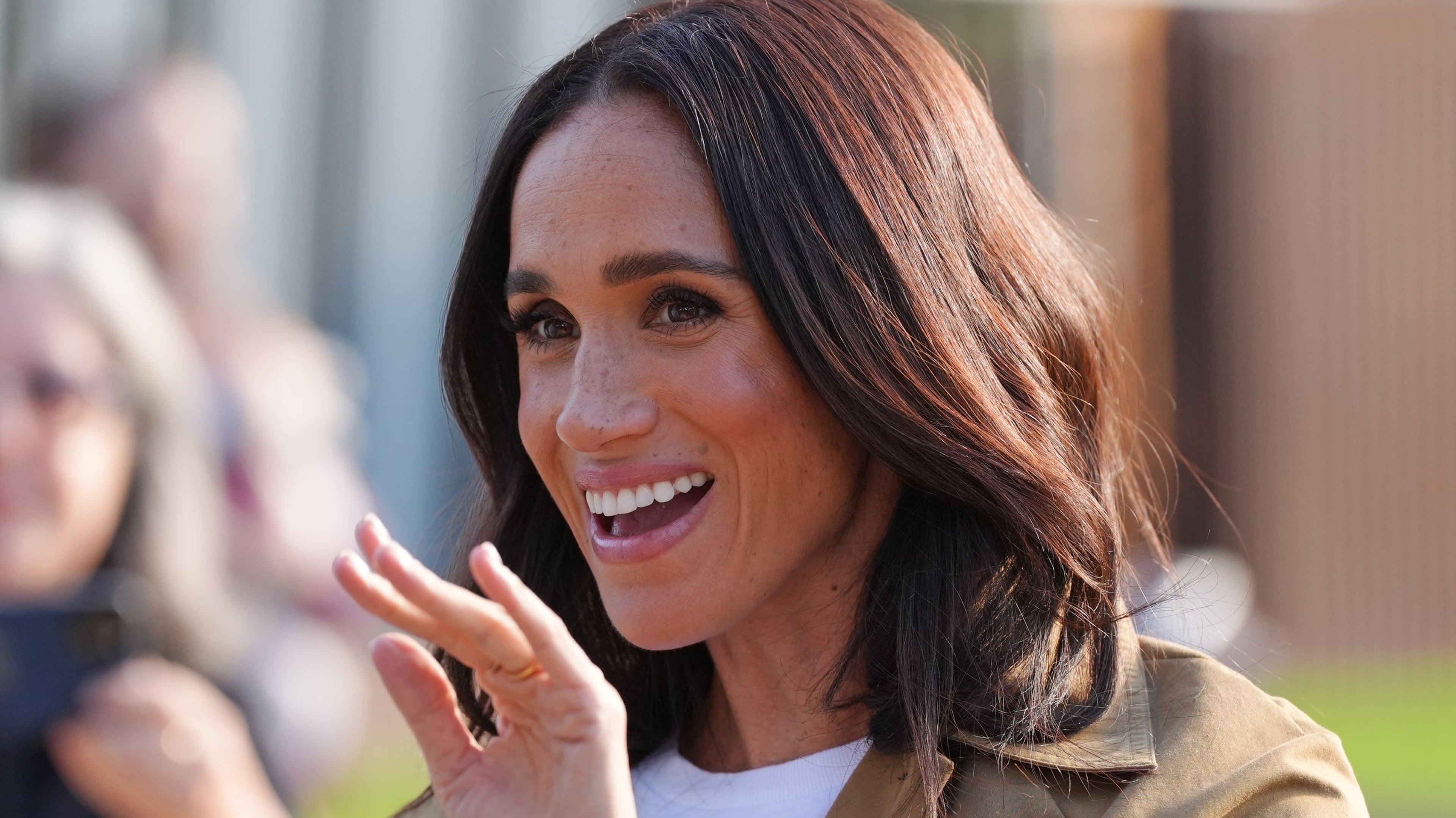 Thomas Markle Sr says he has paid for sex but denies child abuse allegations