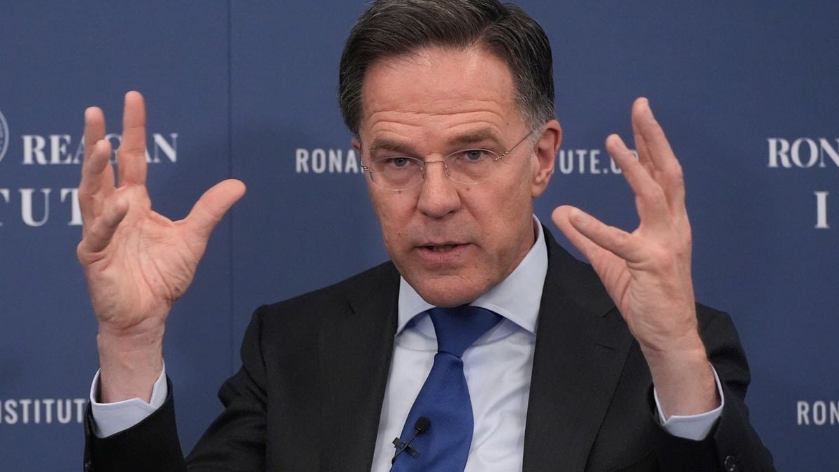 UK’s lead role on Strait of Hormuz highlights ‘mindset shift’, says Nato chief