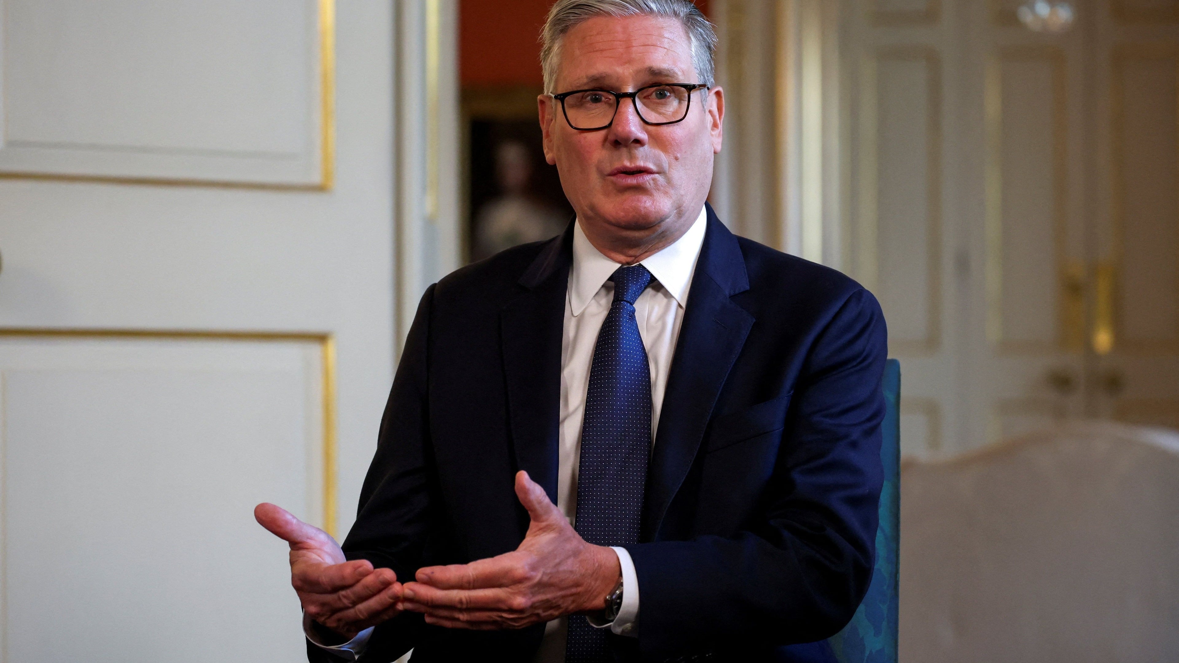 Starmer warns Burnham it will not be possible to focus less on global affairs