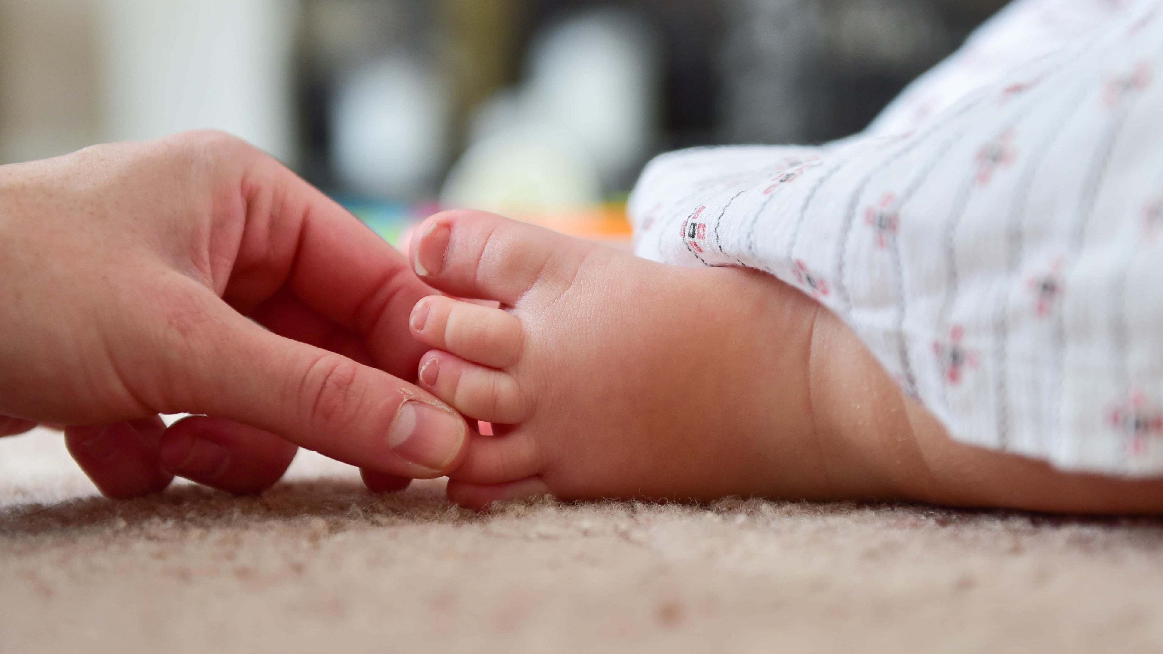 Map shows local authorities with highest and lowest fertility rates across the UK