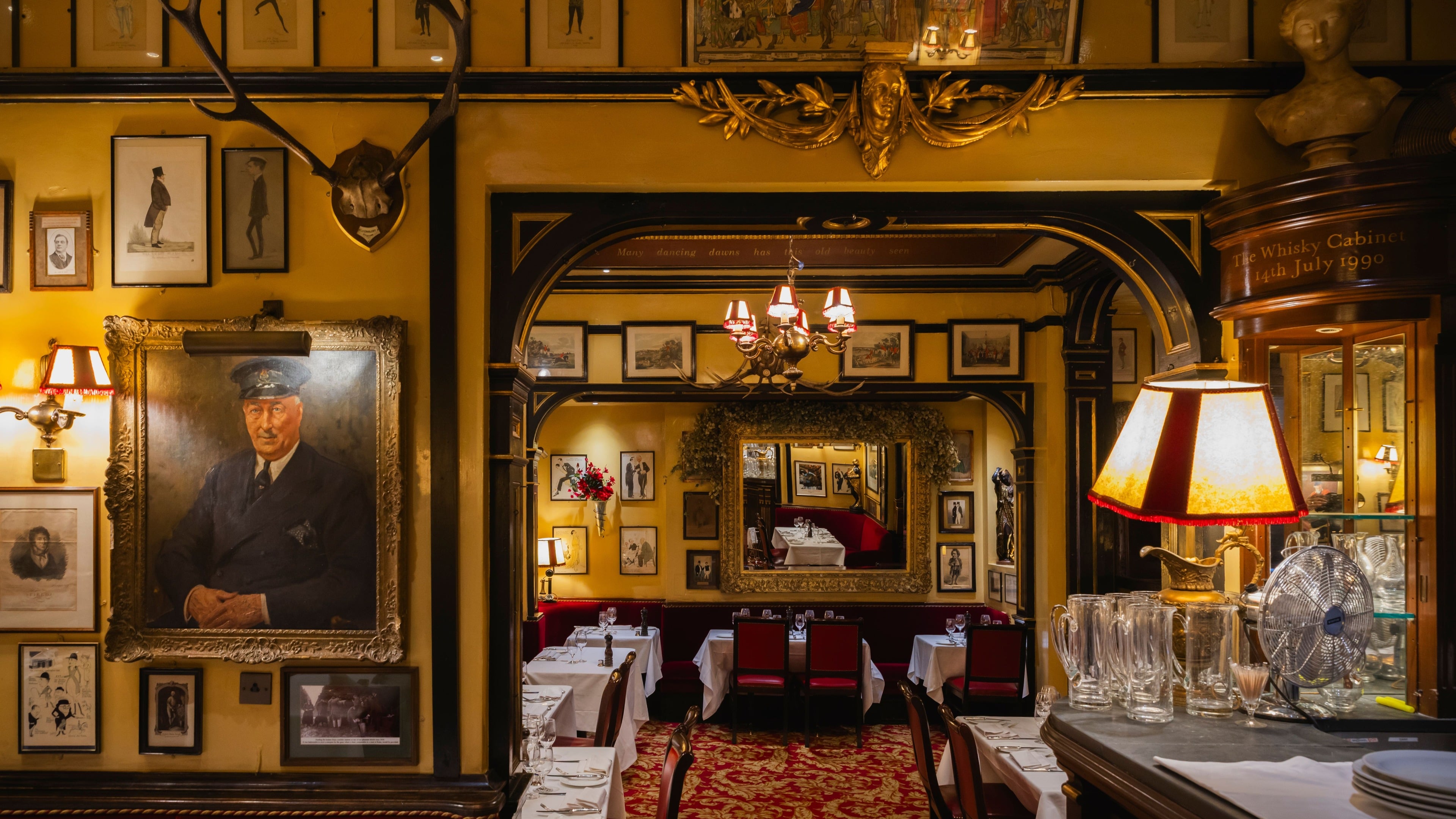 Home of London’s oldest restaurant given to National Trust to safeguard future