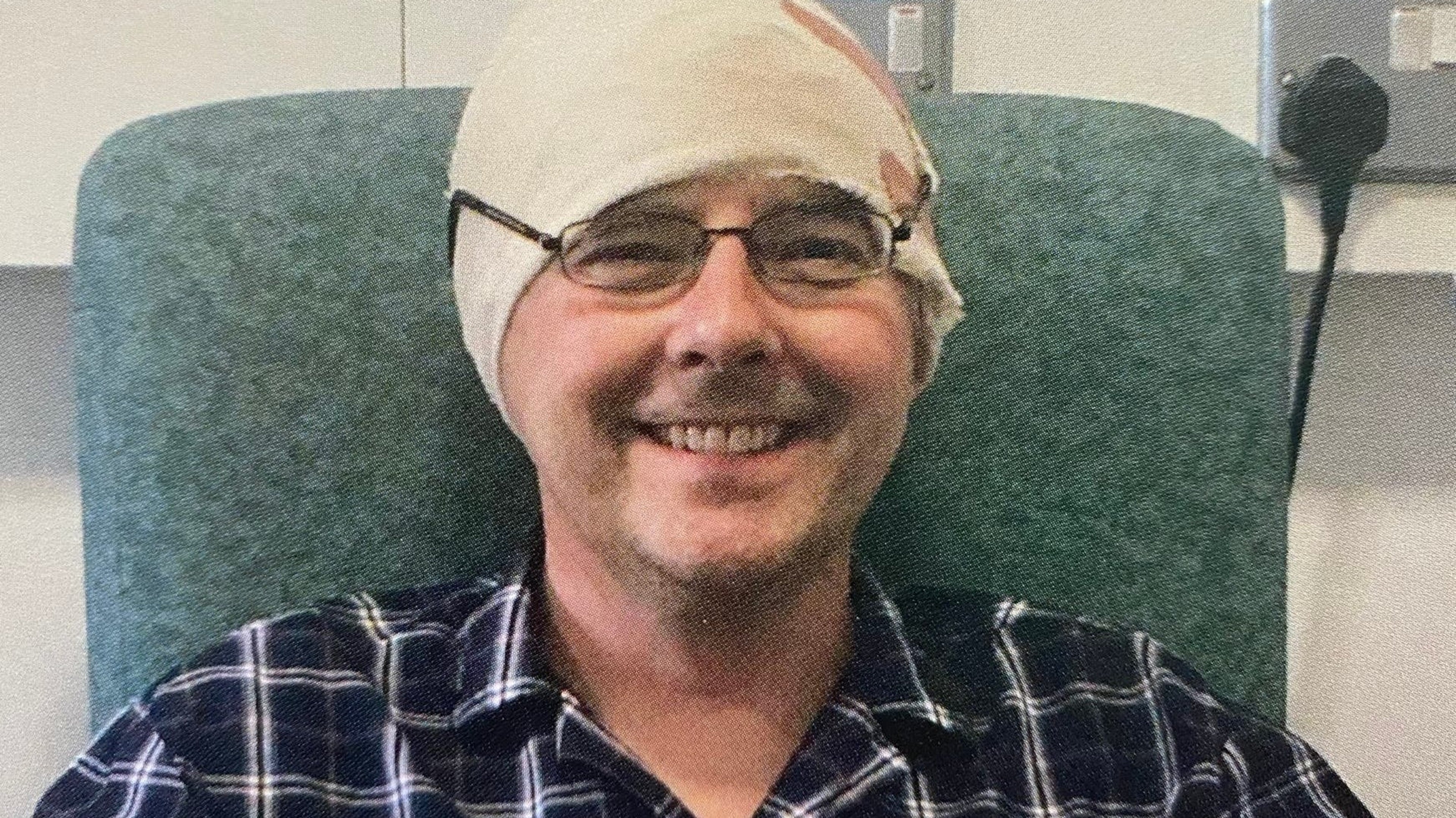 Radiotherapy after surgery lowers recurrence risk for some aggressive brain cancers