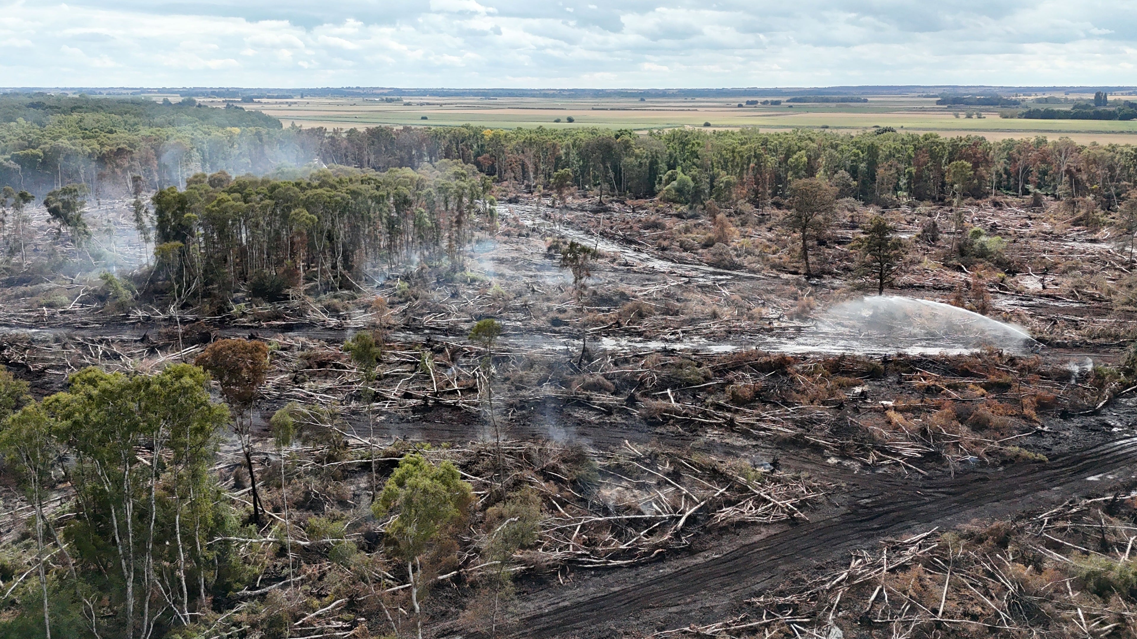 Firefighters continue peatland blaze at Holme Fen near Peterborough