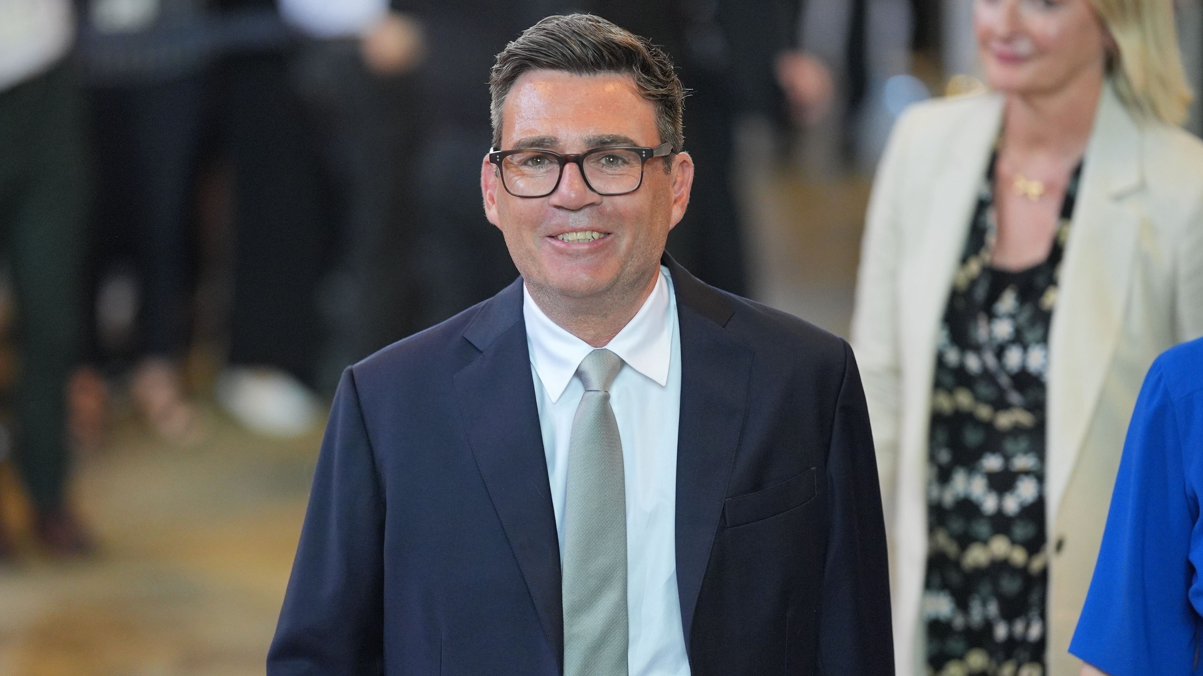 Burnham to speak on the economy after Starmer resignation paves way for No 10