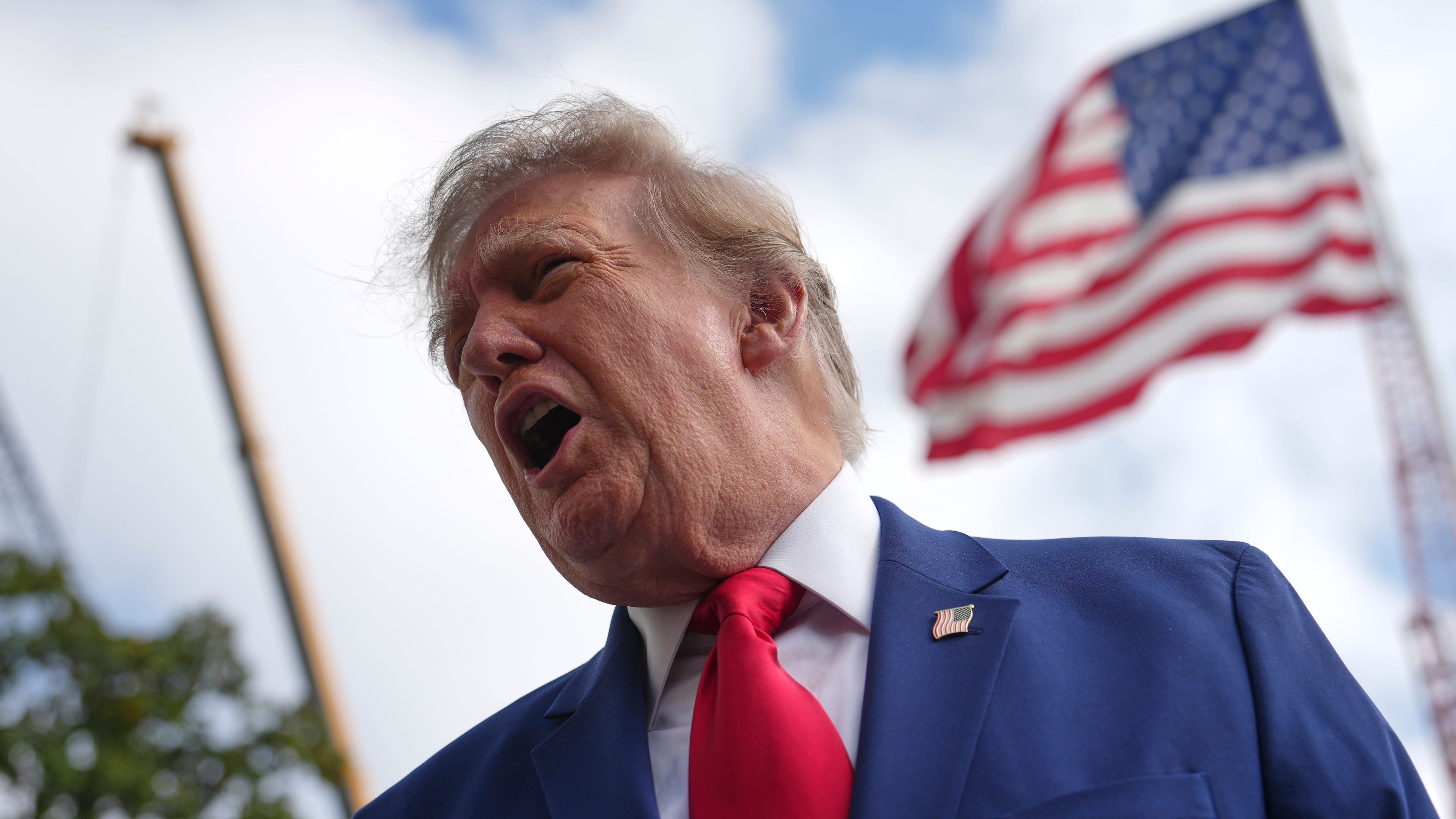 Trump declines to blame Putin for Ukraine war, amid transatlantic tensions