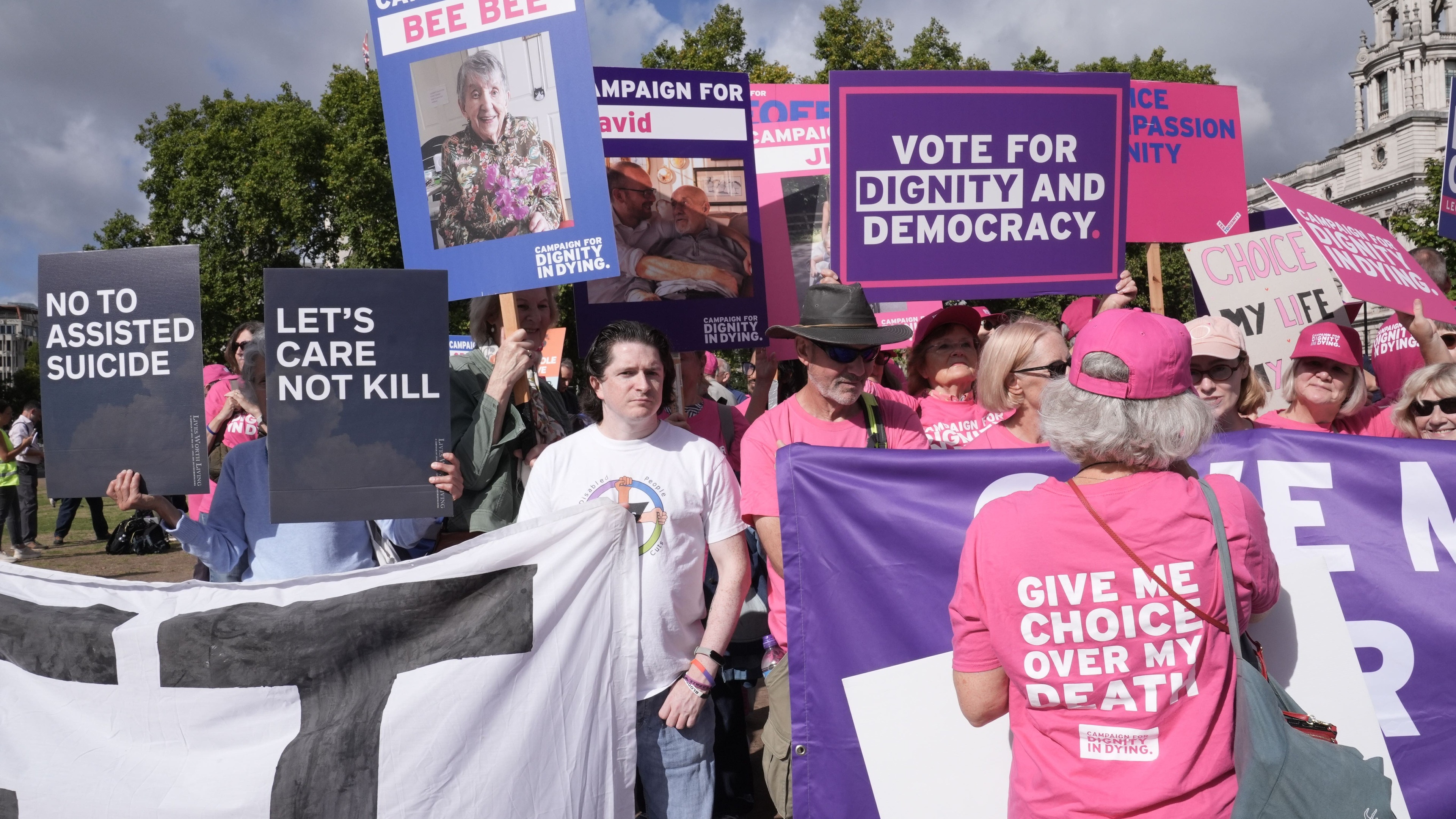 MPs reject attempt to legalise assisted dying in England and Wales