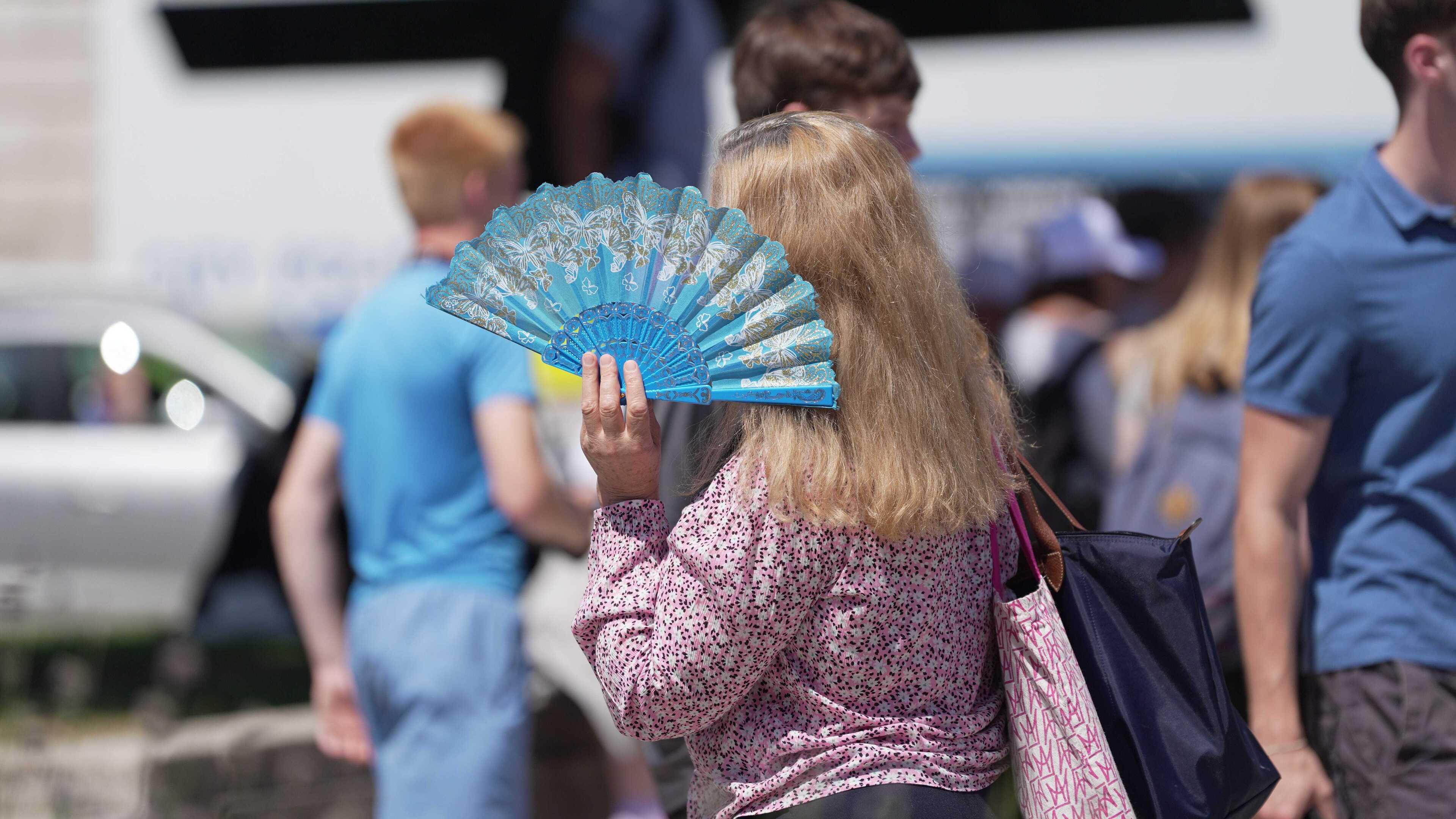 Heatwave forecast for parts of UK as some areas could be hotter than Barbados